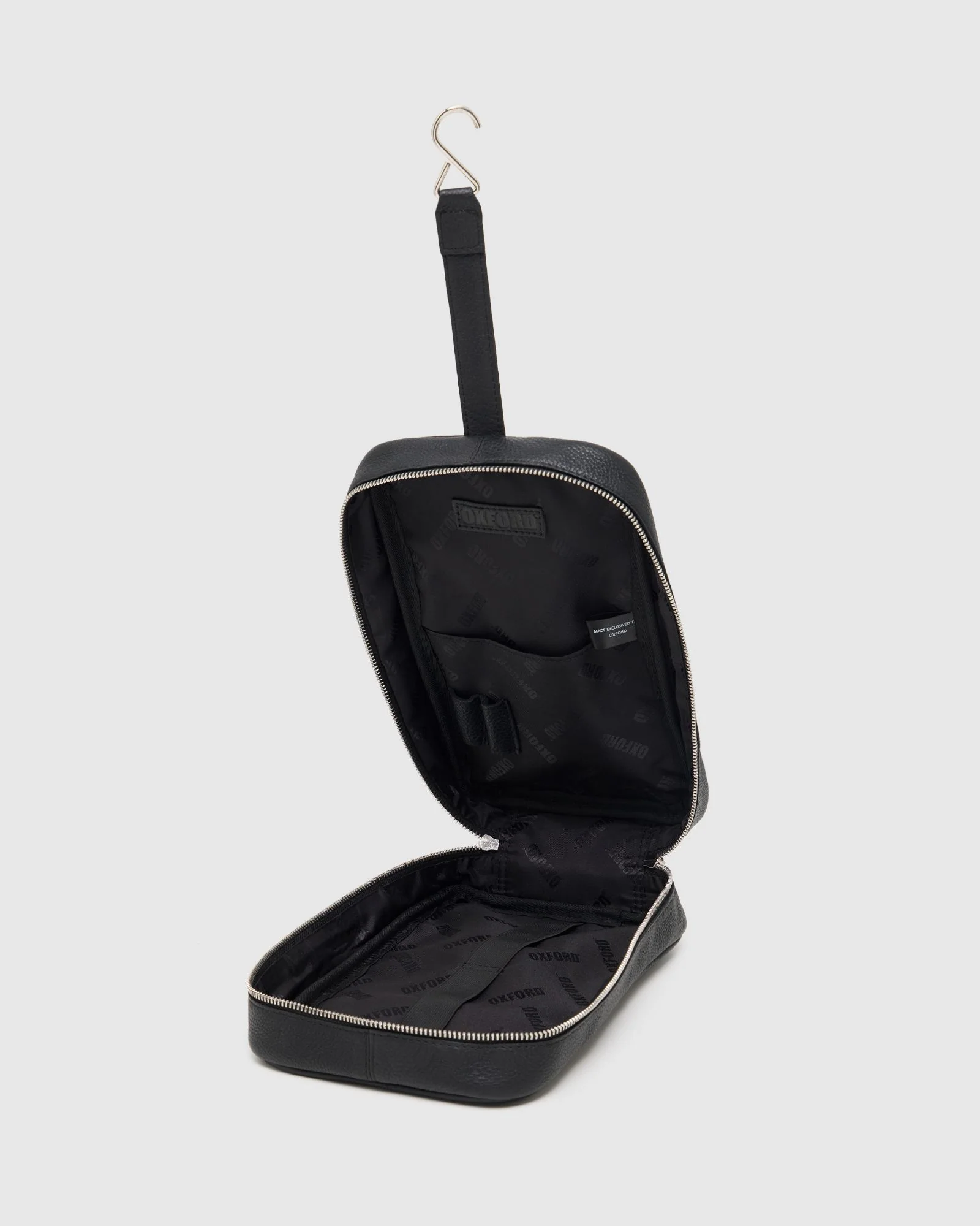 Aaron Leather Washbag - Image 4