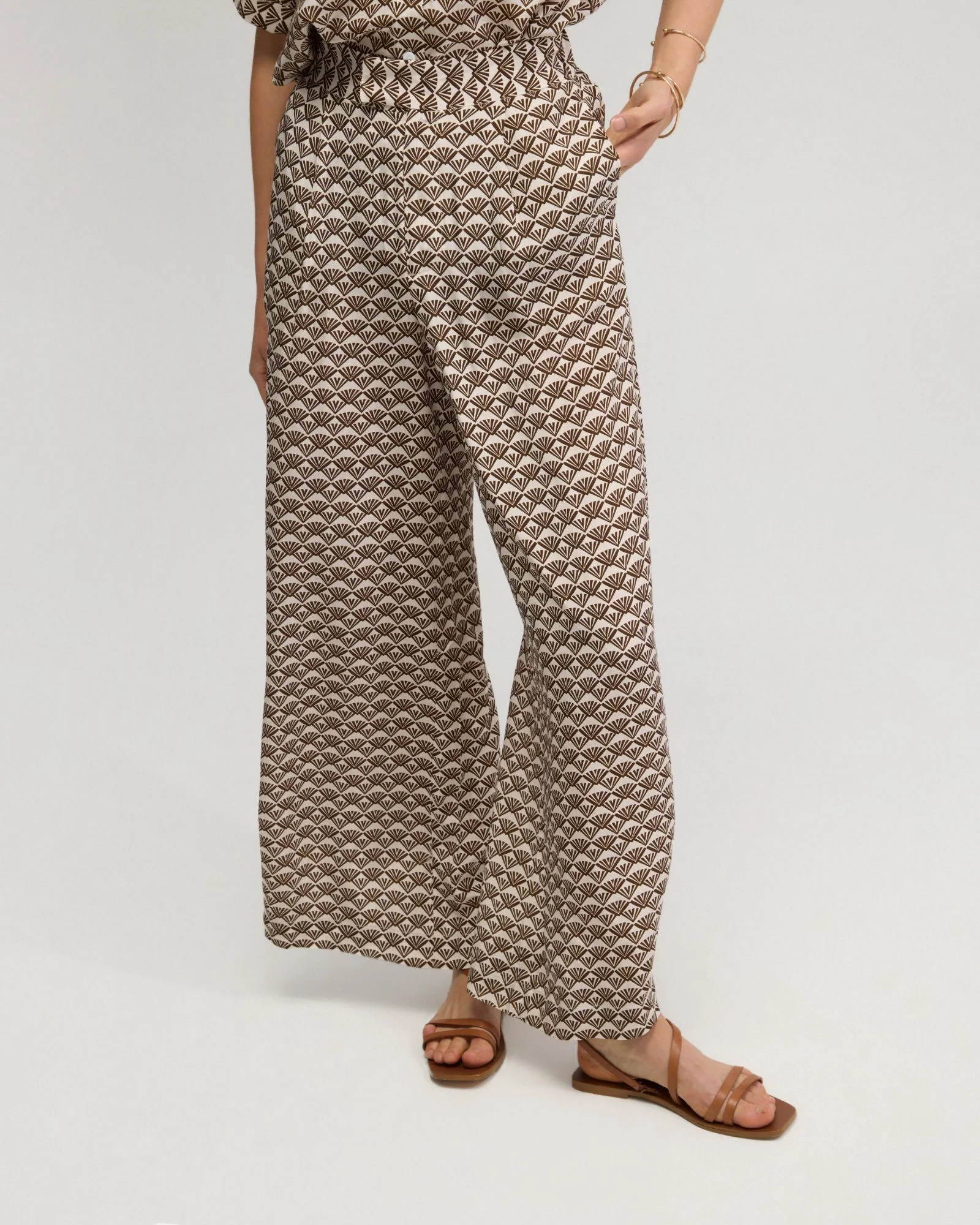 Abigail Printed Pants - Image 4