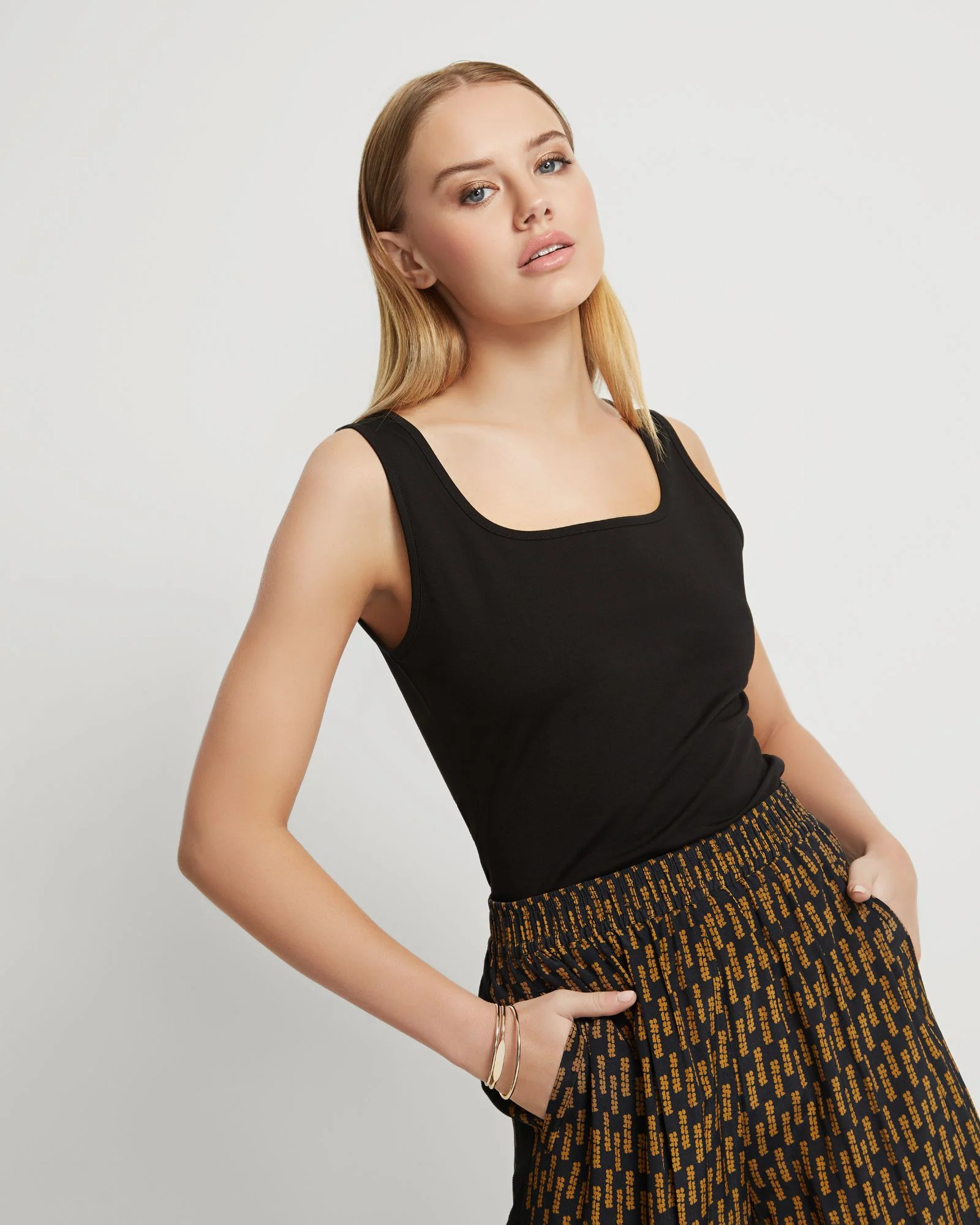 Agatha Square Neck Tank - Image 10