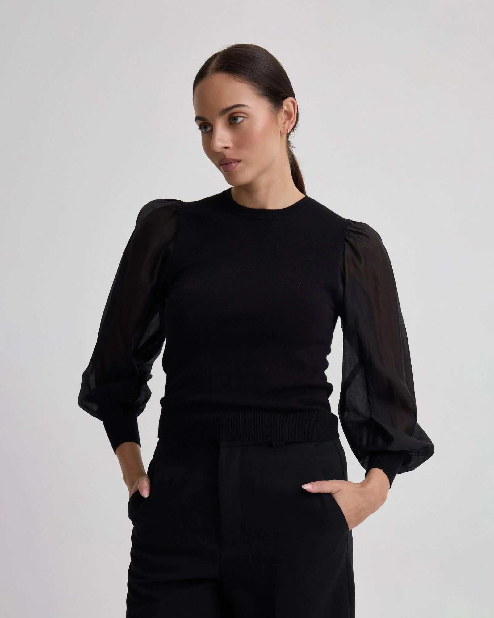 Alice Contrast Sleeve Knit - Image 11