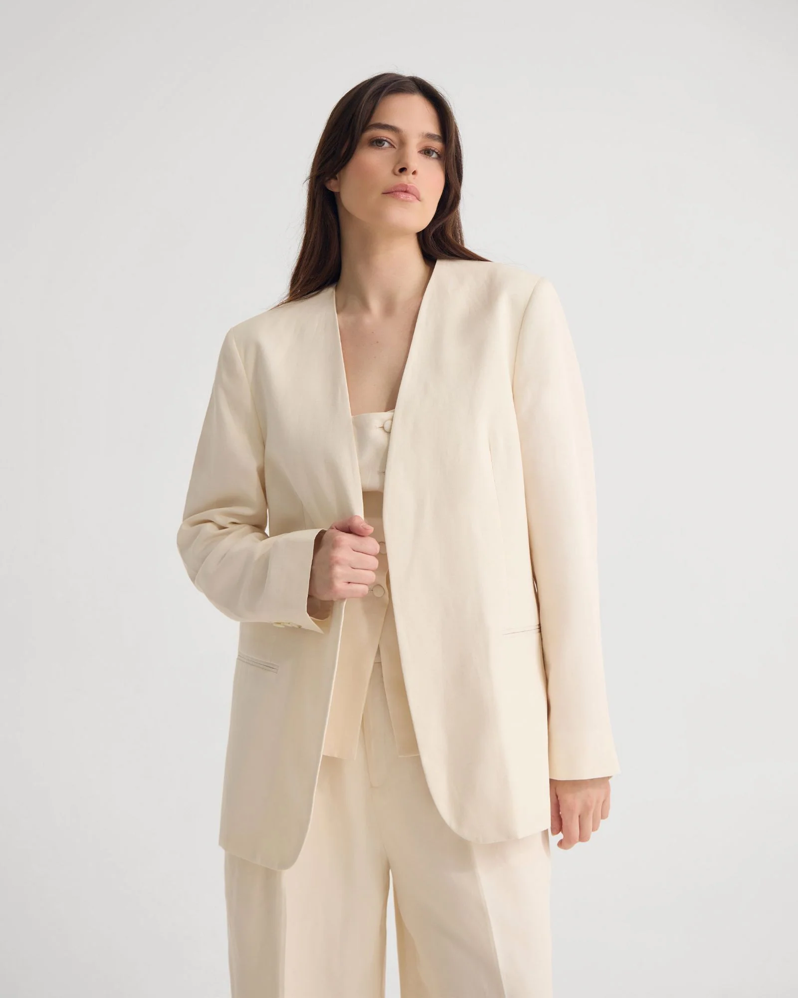 Alina Blazer - Image 5
