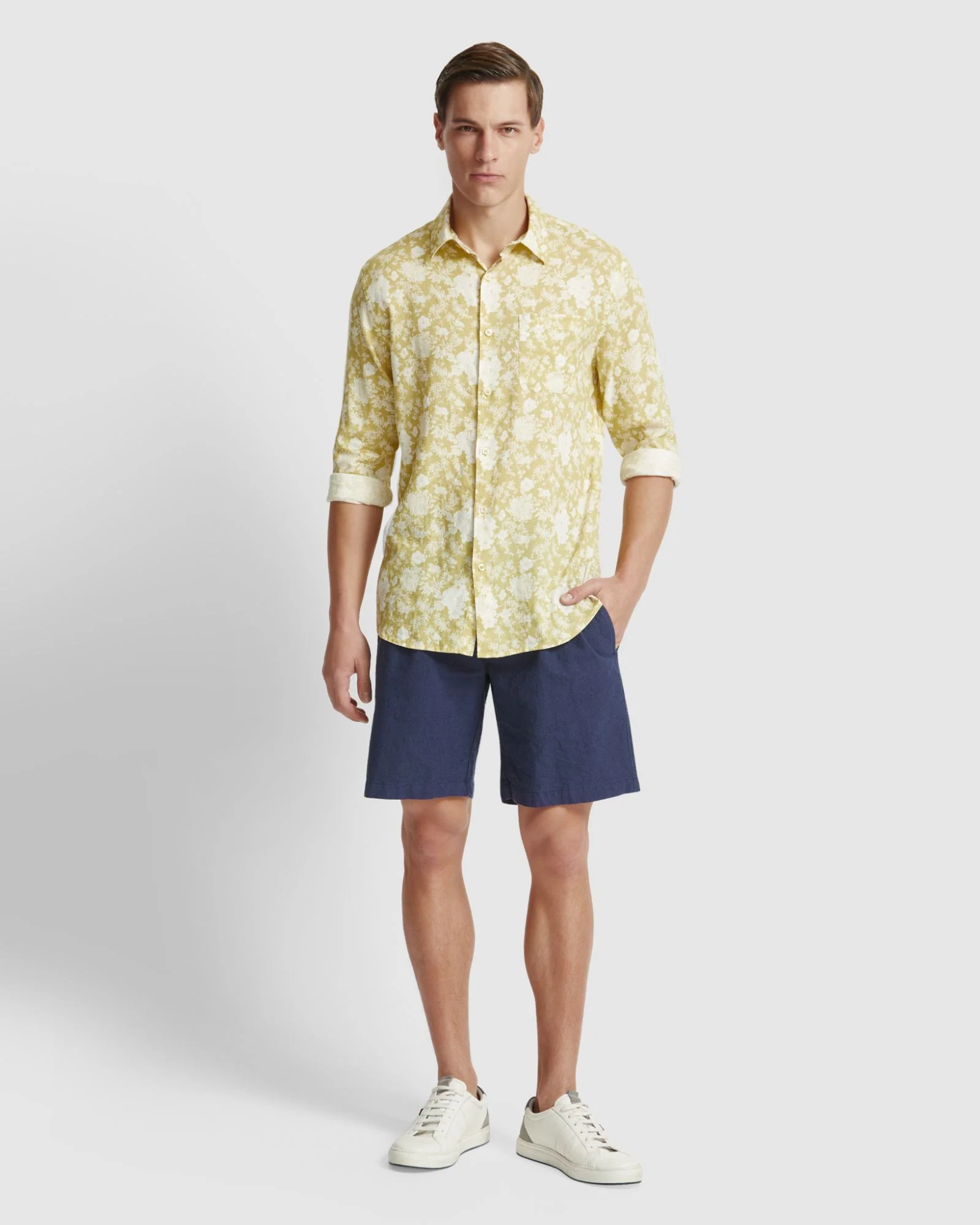 Barney Linen Blend Shorts - Image 11