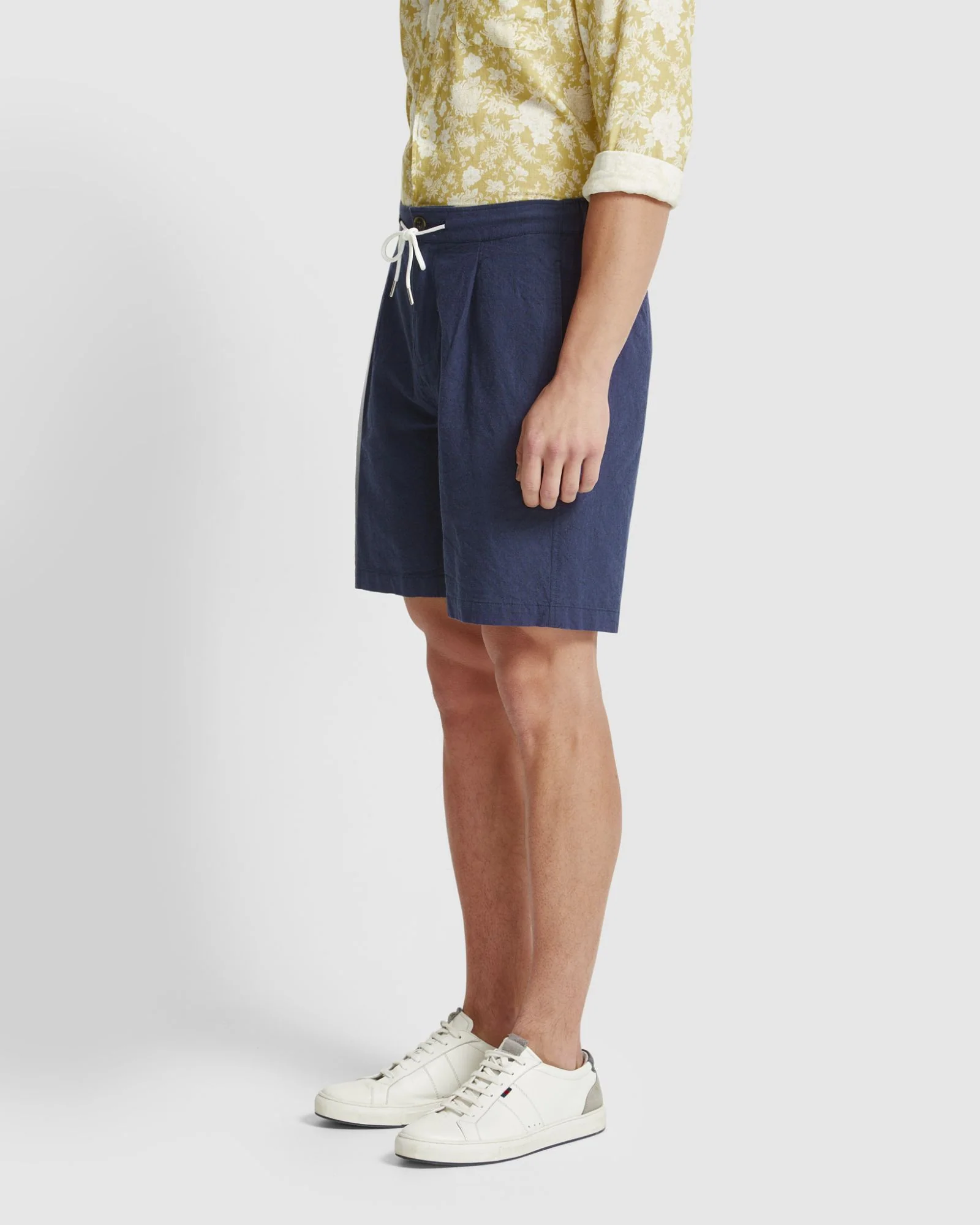 Barney Linen Blend Shorts - Image 8