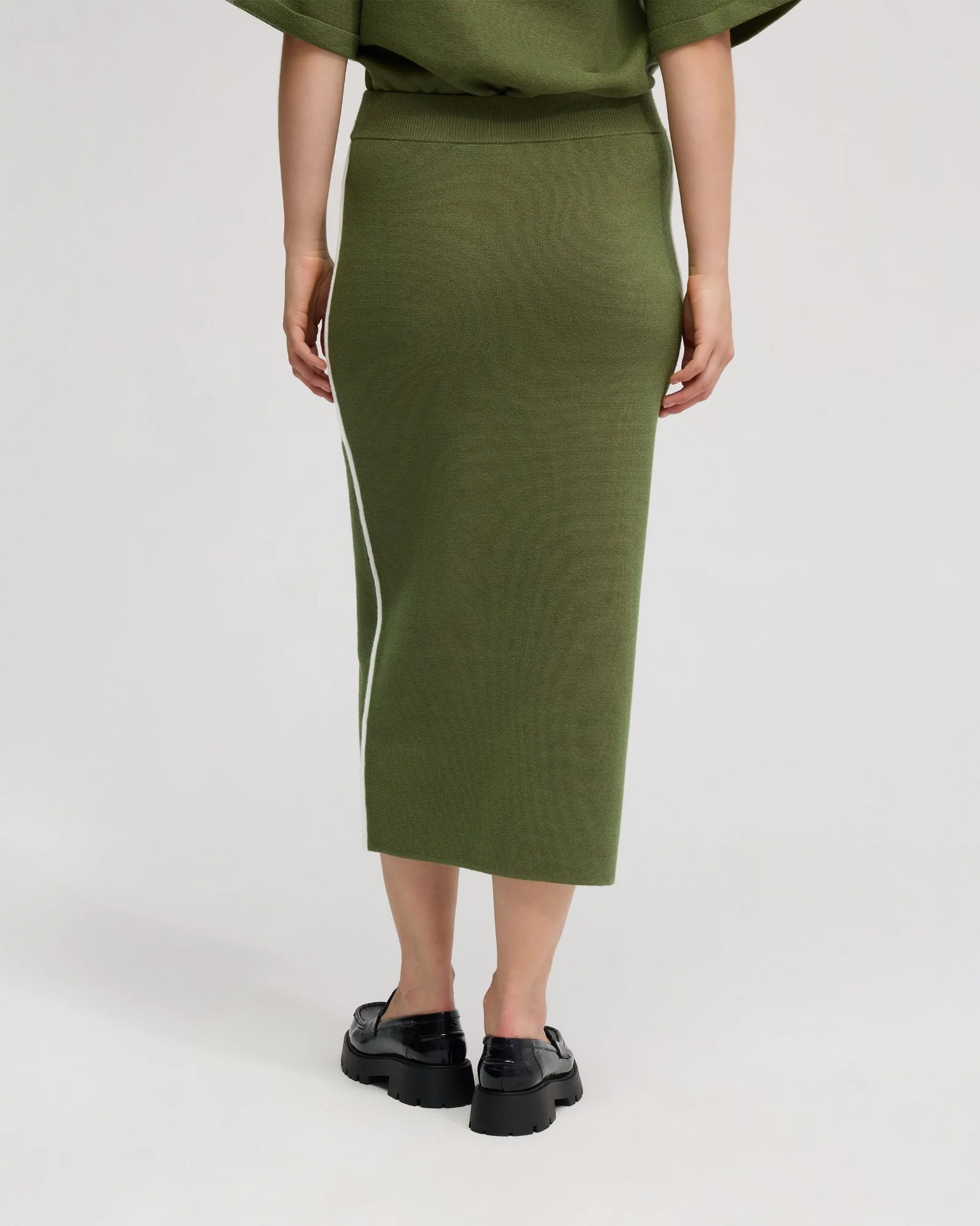 Birdie Knitted Skirt - Image 3