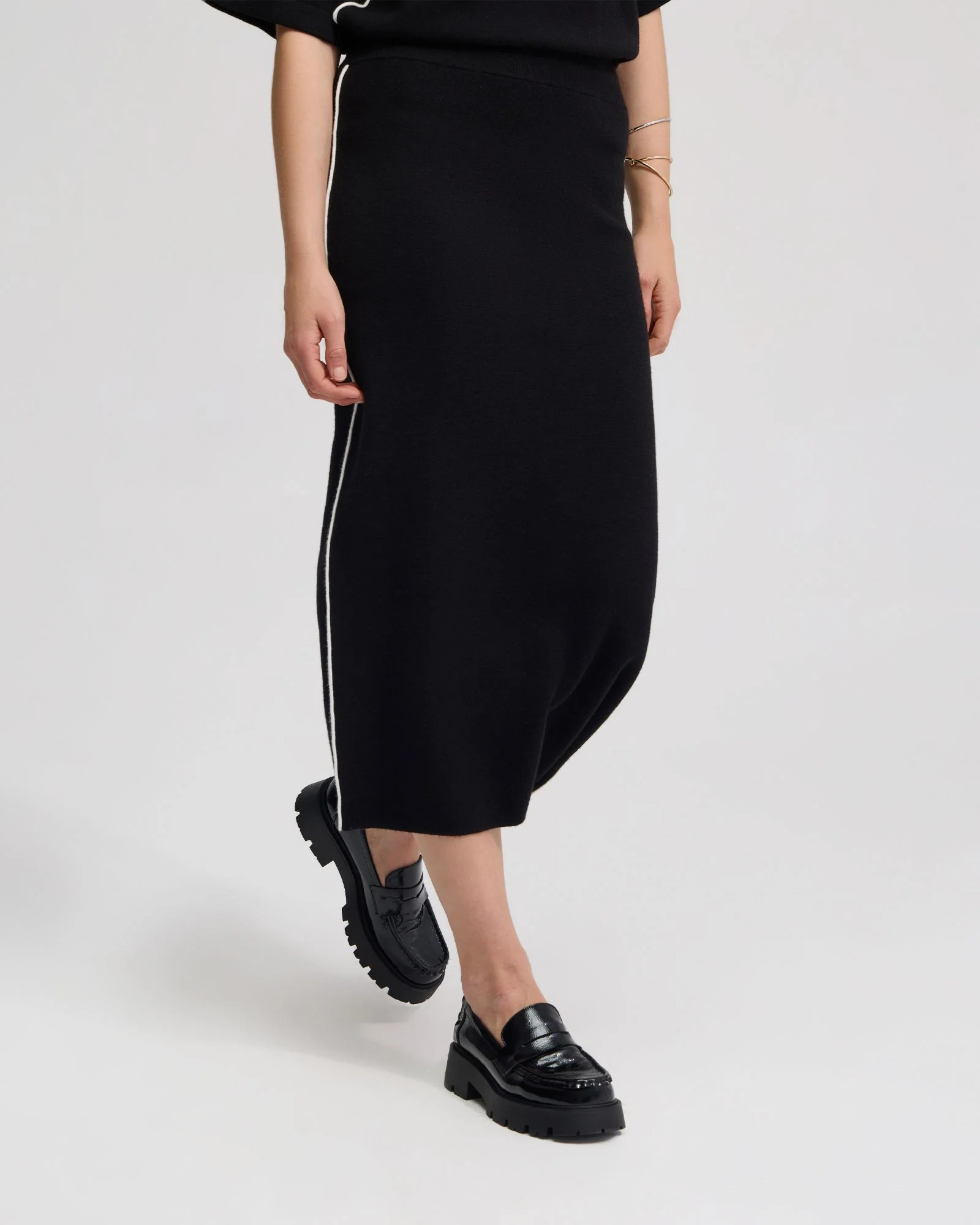 Birdie Knitted Skirt - Image 8