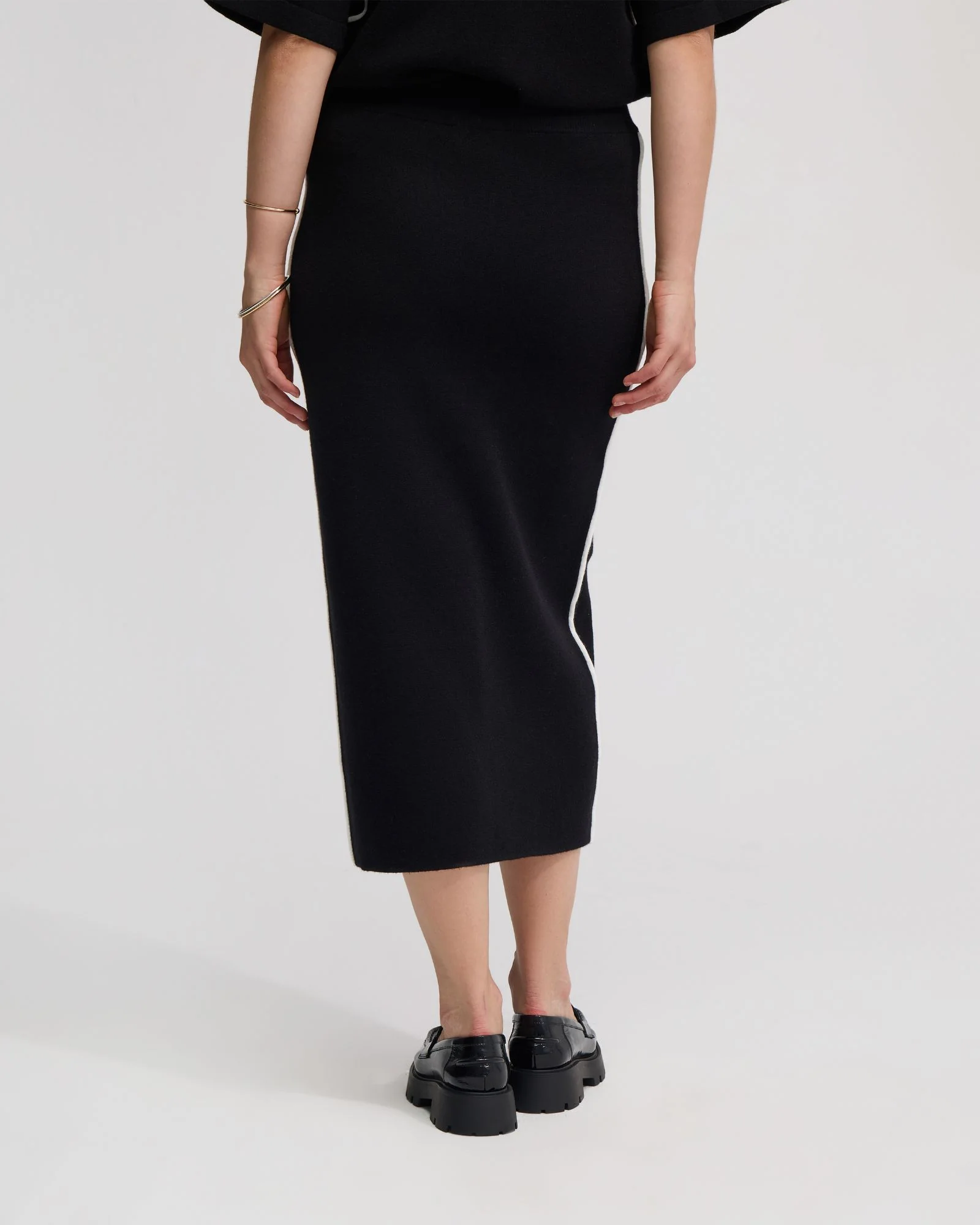 Birdie Knitted Skirt - Image 9