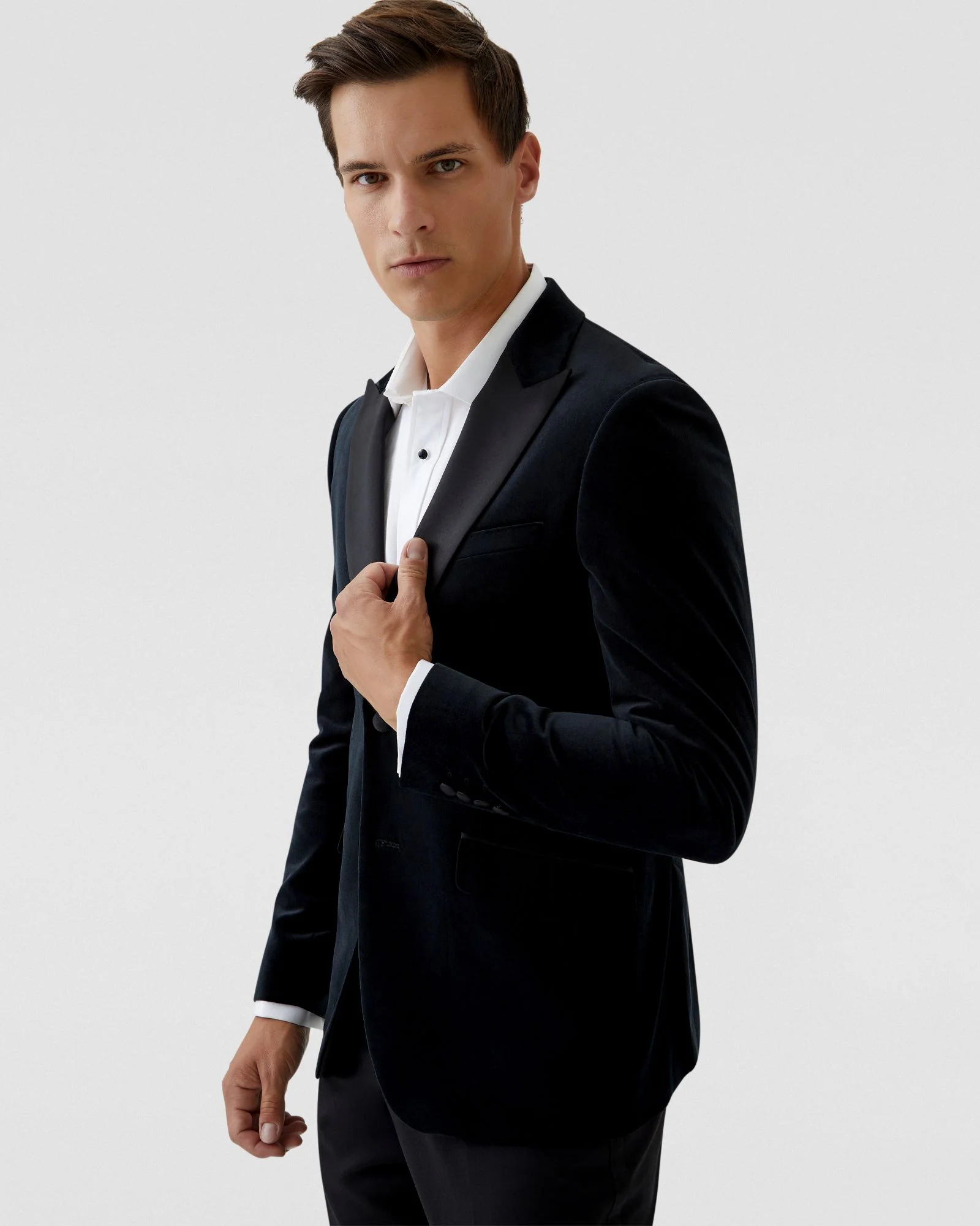Blake Velvet Blazer With Peak Lapel - Image 7