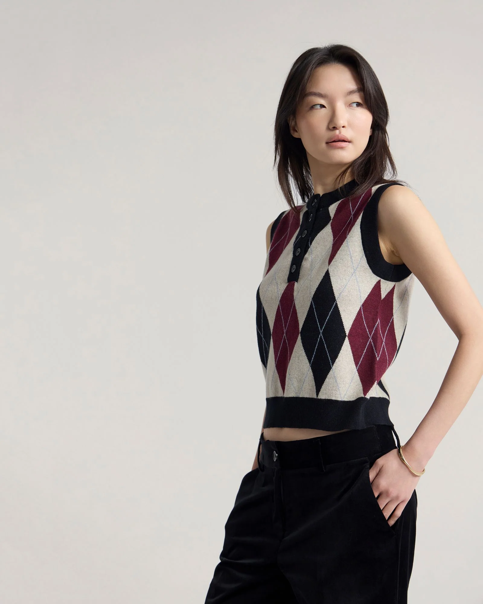 Carina Argyle Vest - Image 11