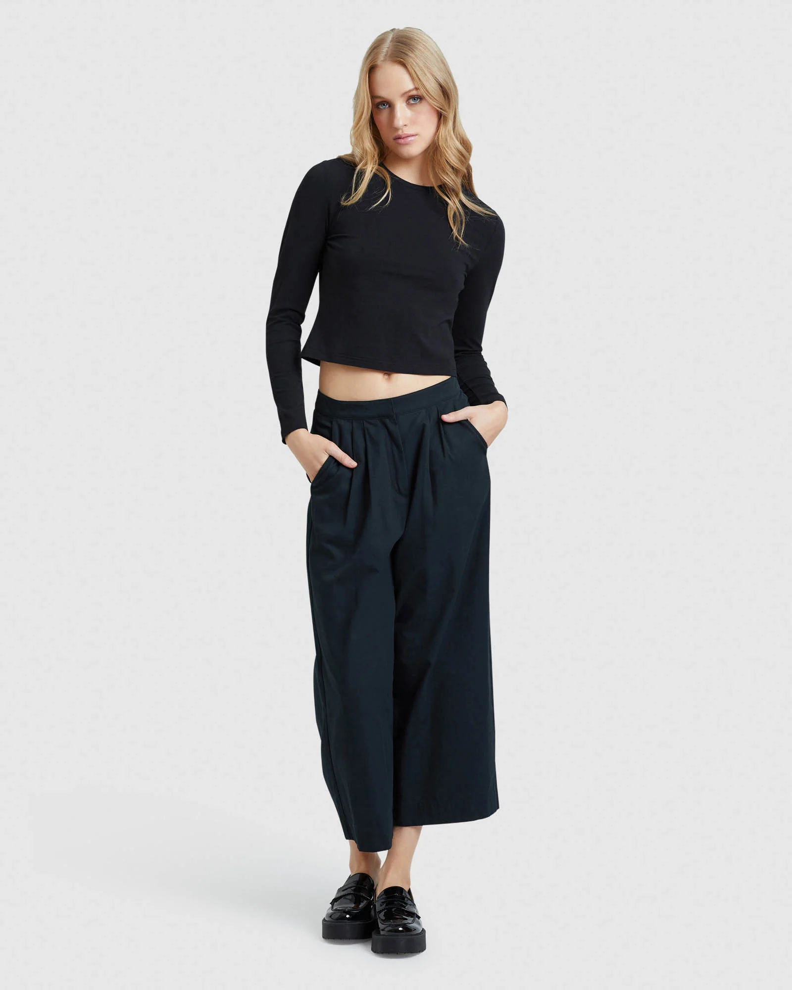 Claudie Crop Long Sleeve T-Shirt - Image 14