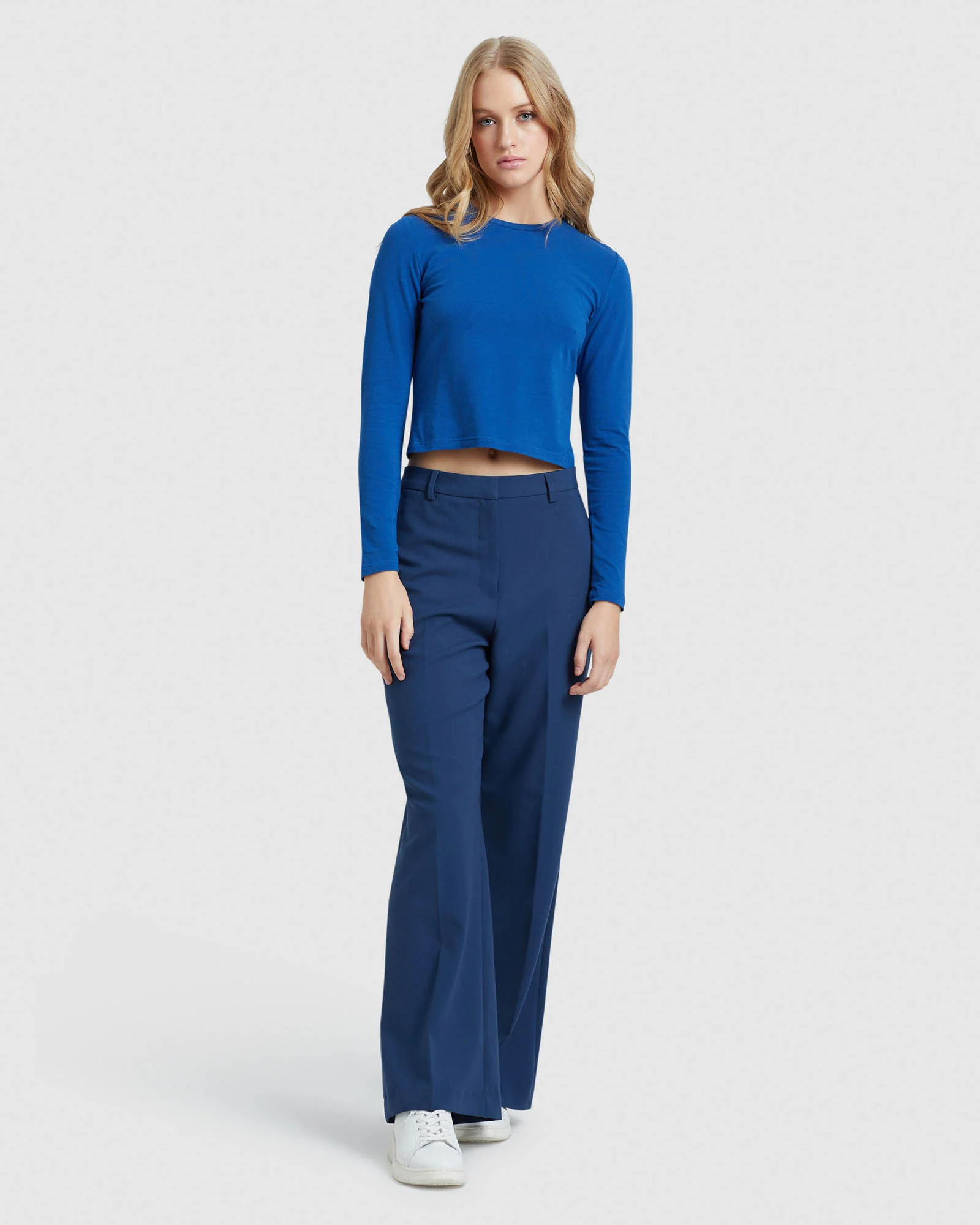 Claudie Crop Long Sleeve T-Shirt - Image 7