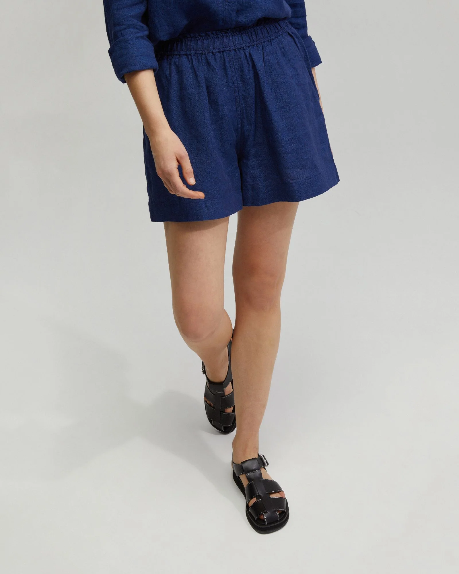 Cleo Linen Shorts - Image 7