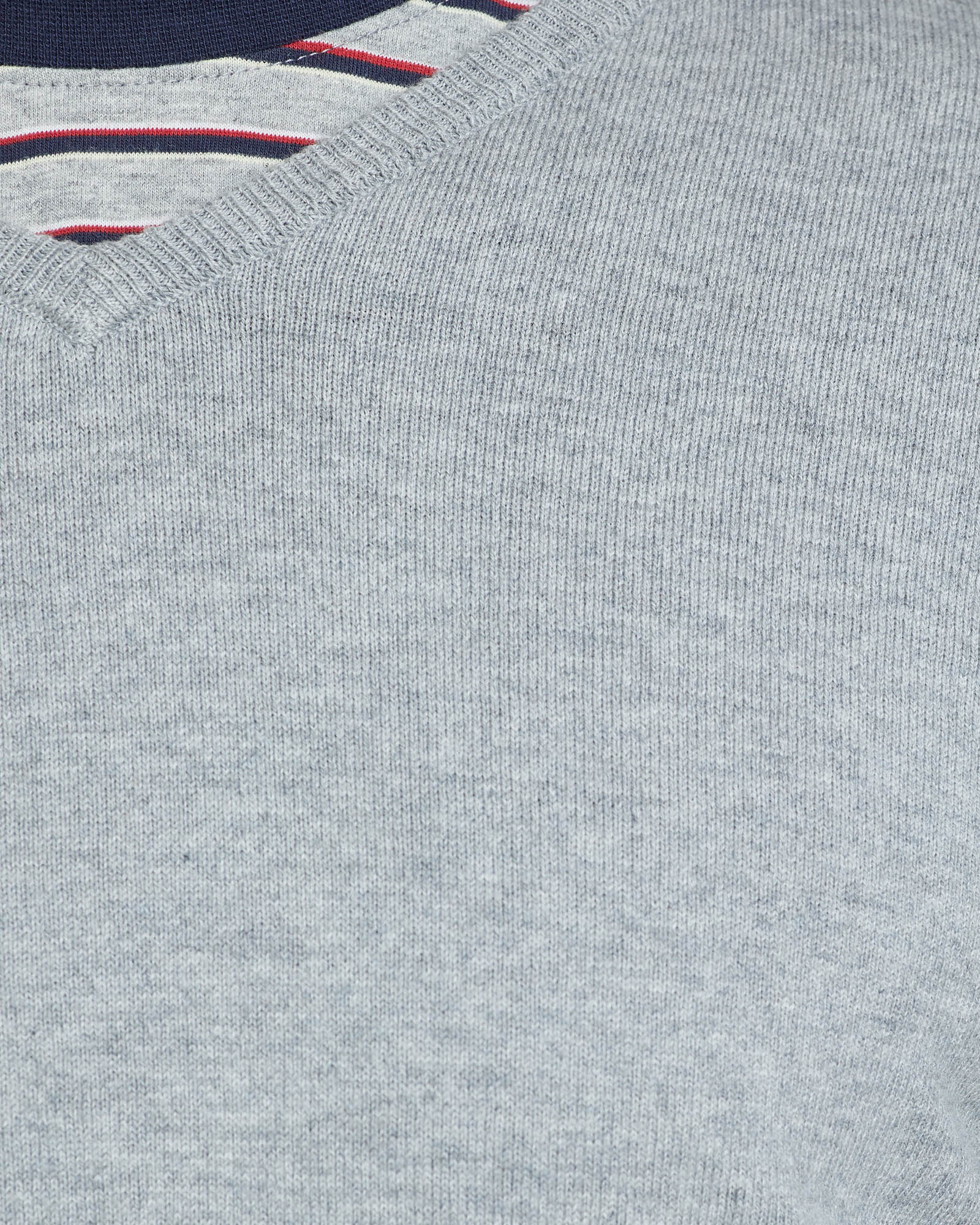 Cotton Cashmere V-Neck Pullover - Image 24