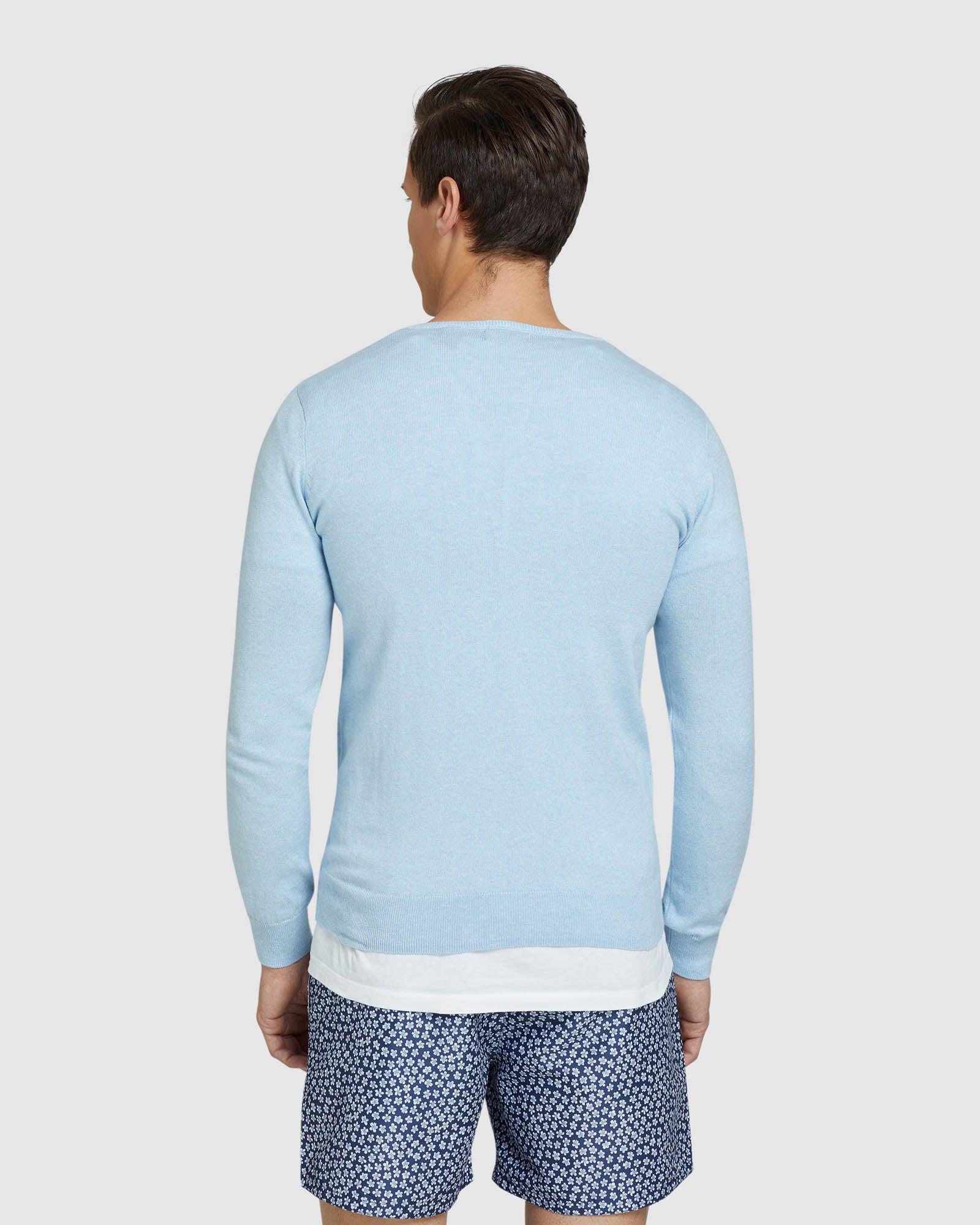 Cotton Cashmere V-Neck Pullover - Image 3