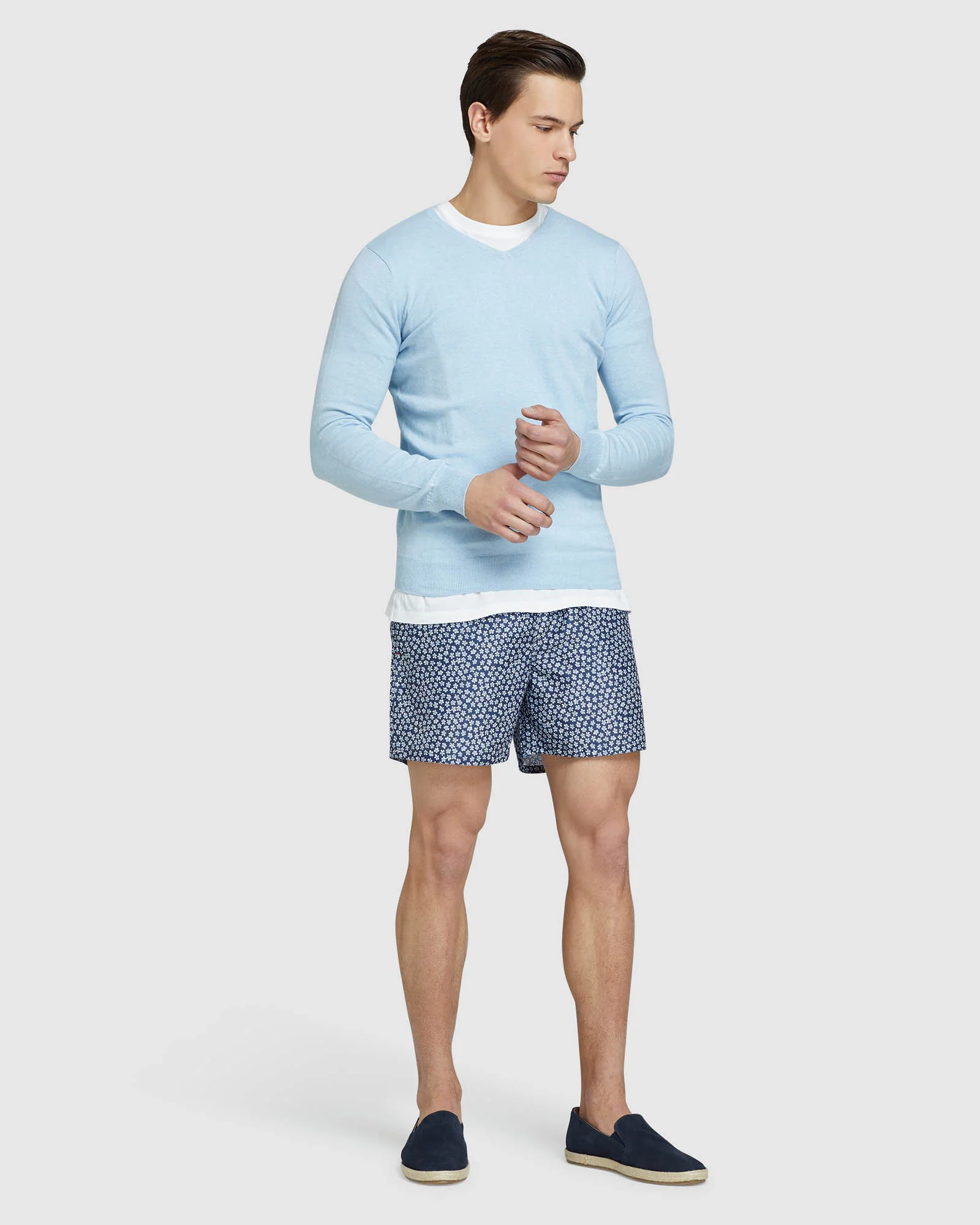Cotton Cashmere V-Neck Pullover - Image 5