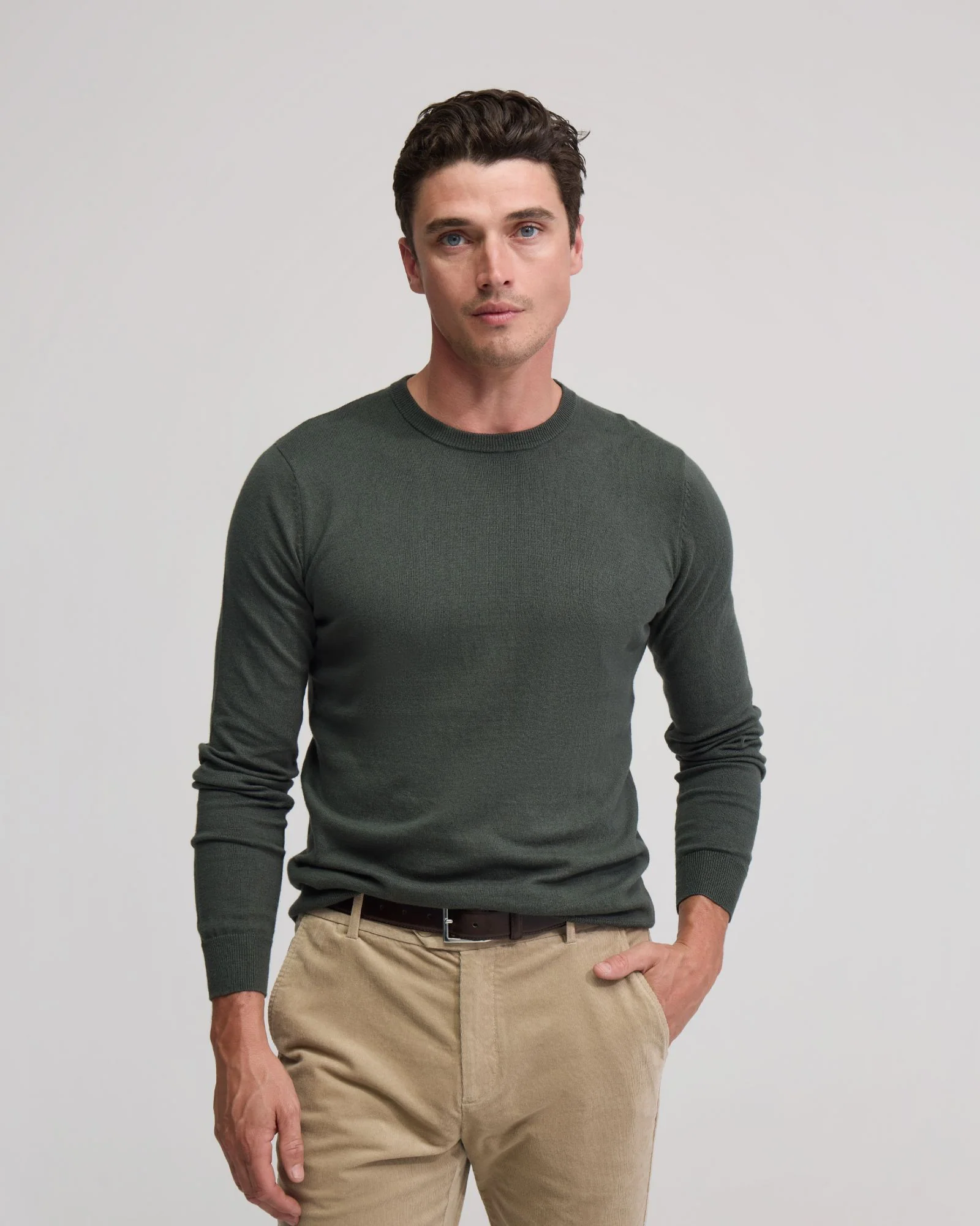 Crew Neck Cotton Cashmere Knit - Image 11