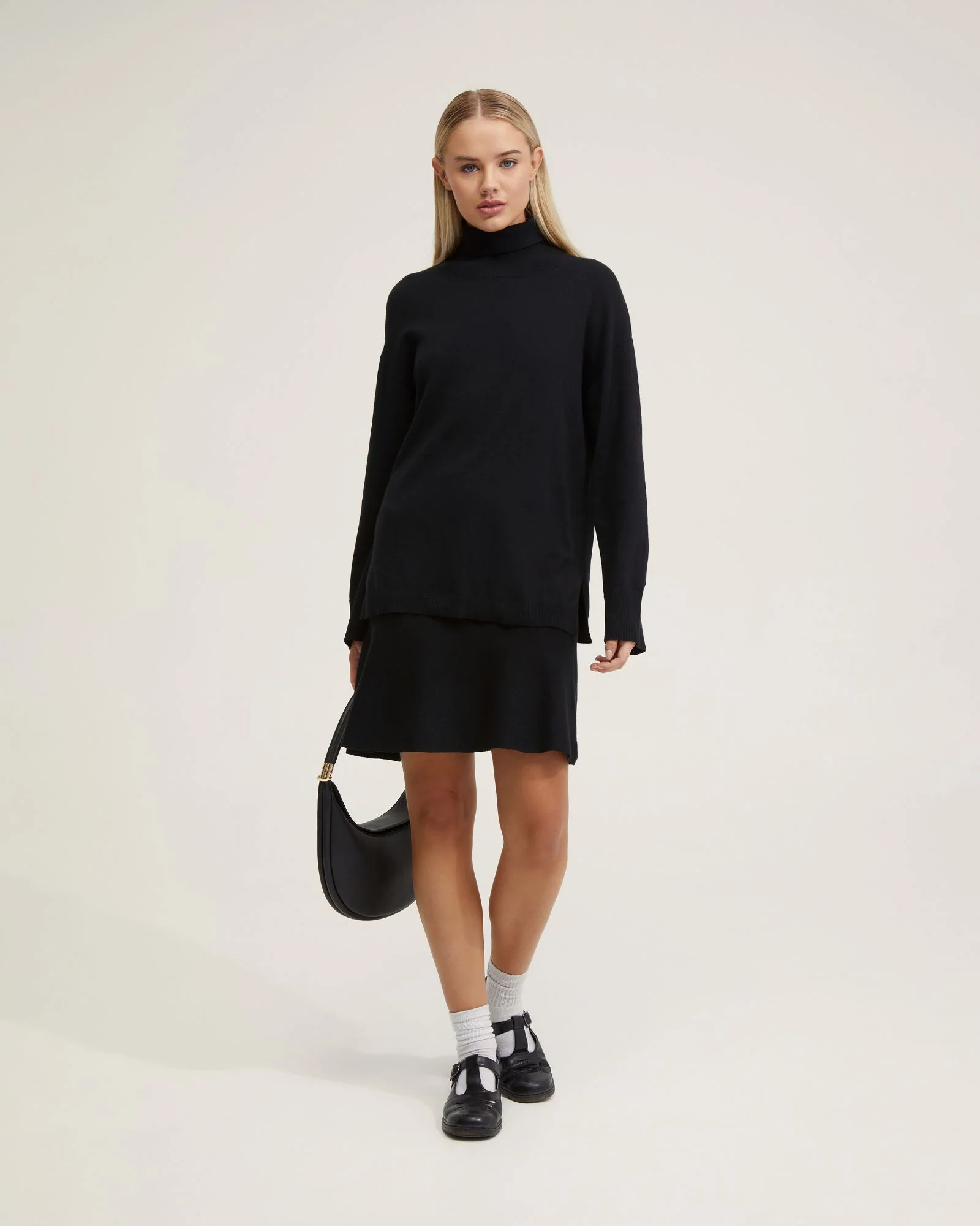 Dani Knitted Mini Skirt - Image 12