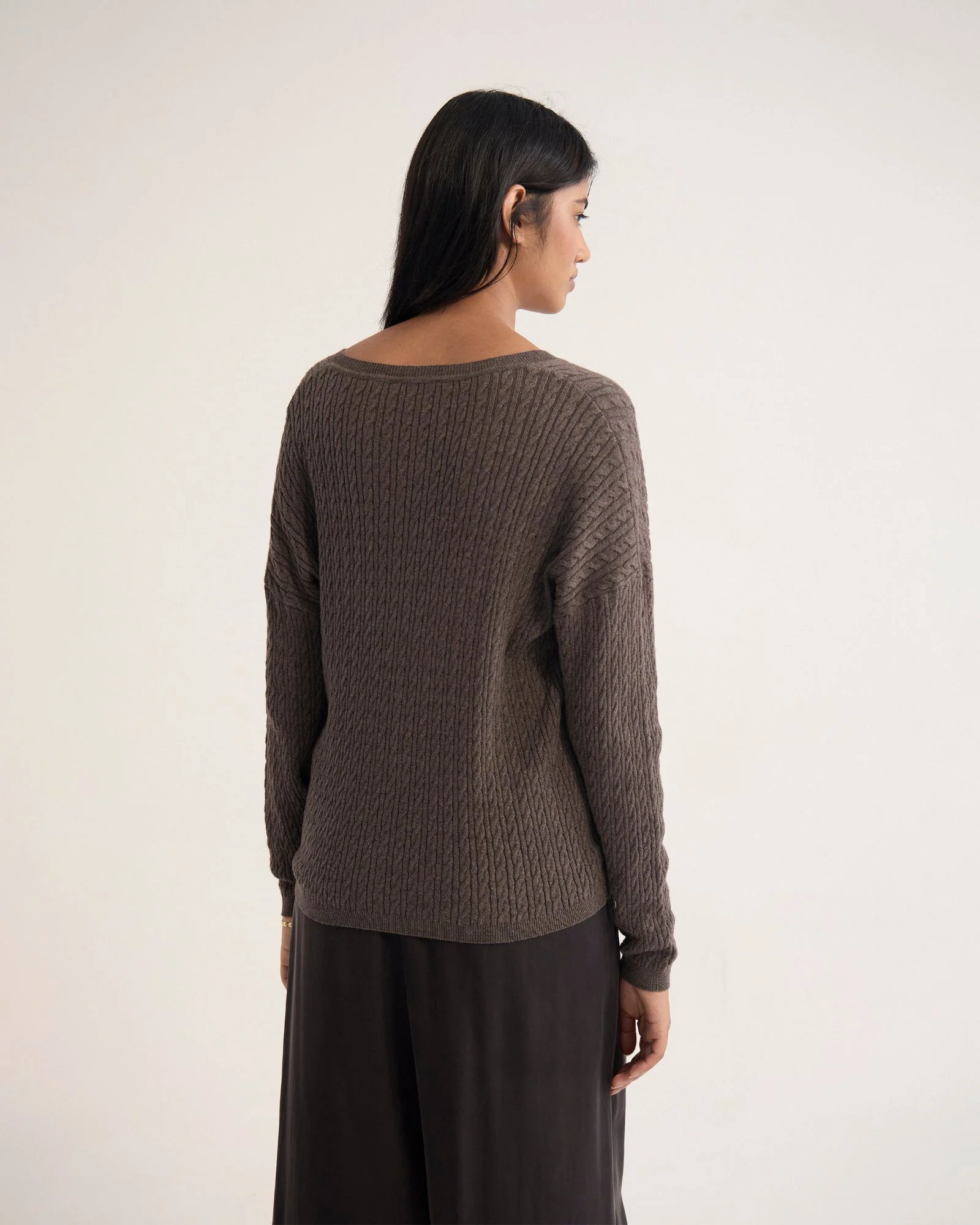 Drew Cable V-Neck Knit - Image 11