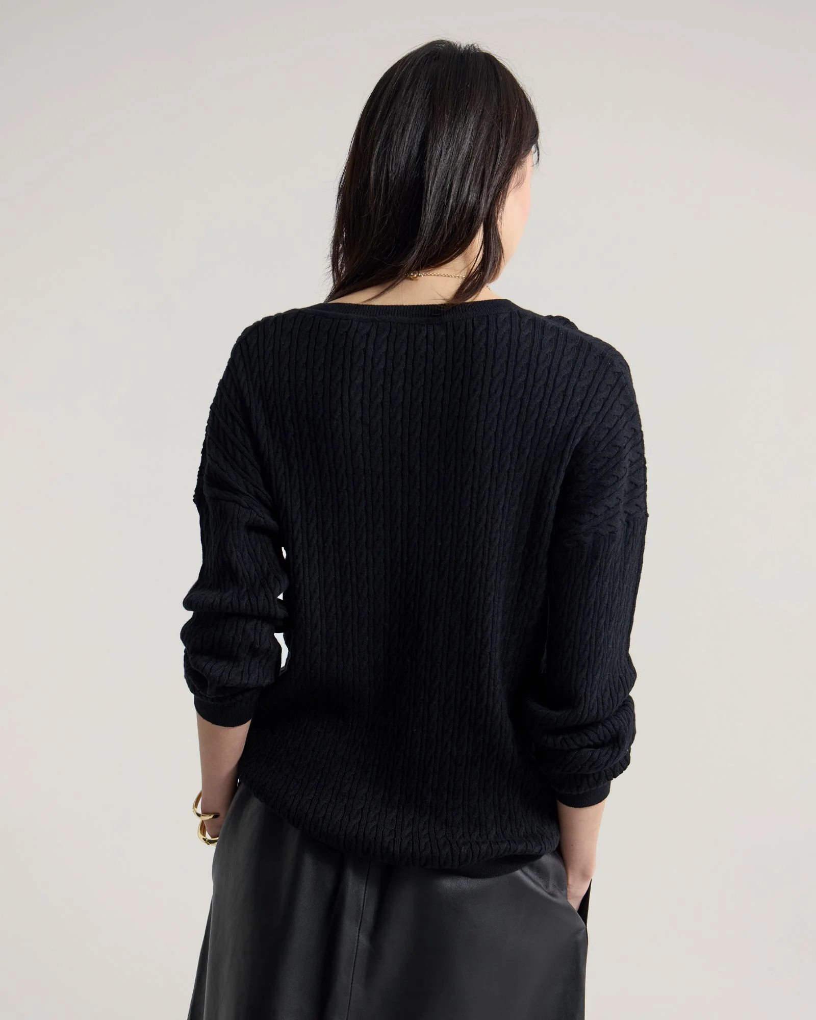 Drew Cable V-Neck Knit - Image 18