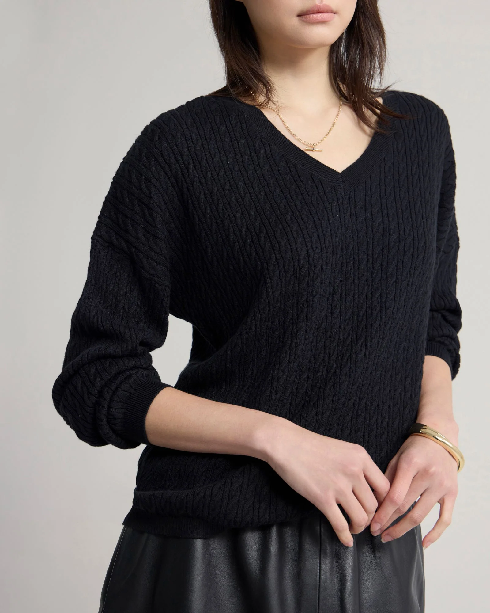 Drew Cable V-Neck Knit - Image 19