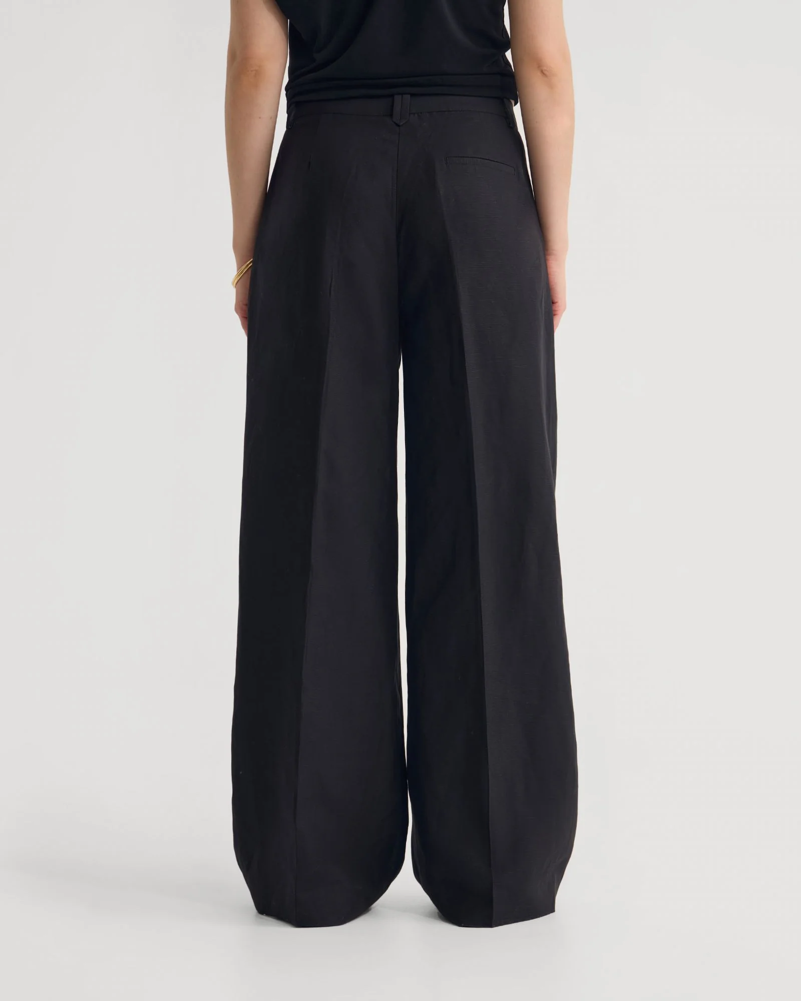 Cameron Pant - Image 10