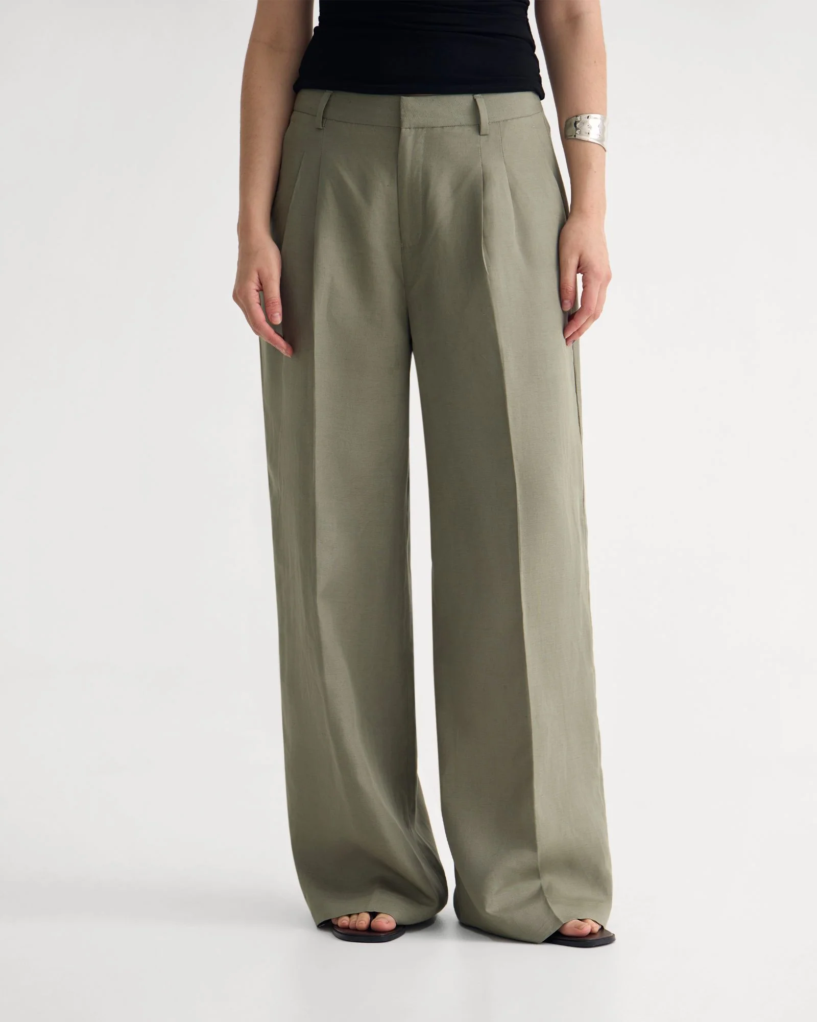 Cameron Pant - Image 2