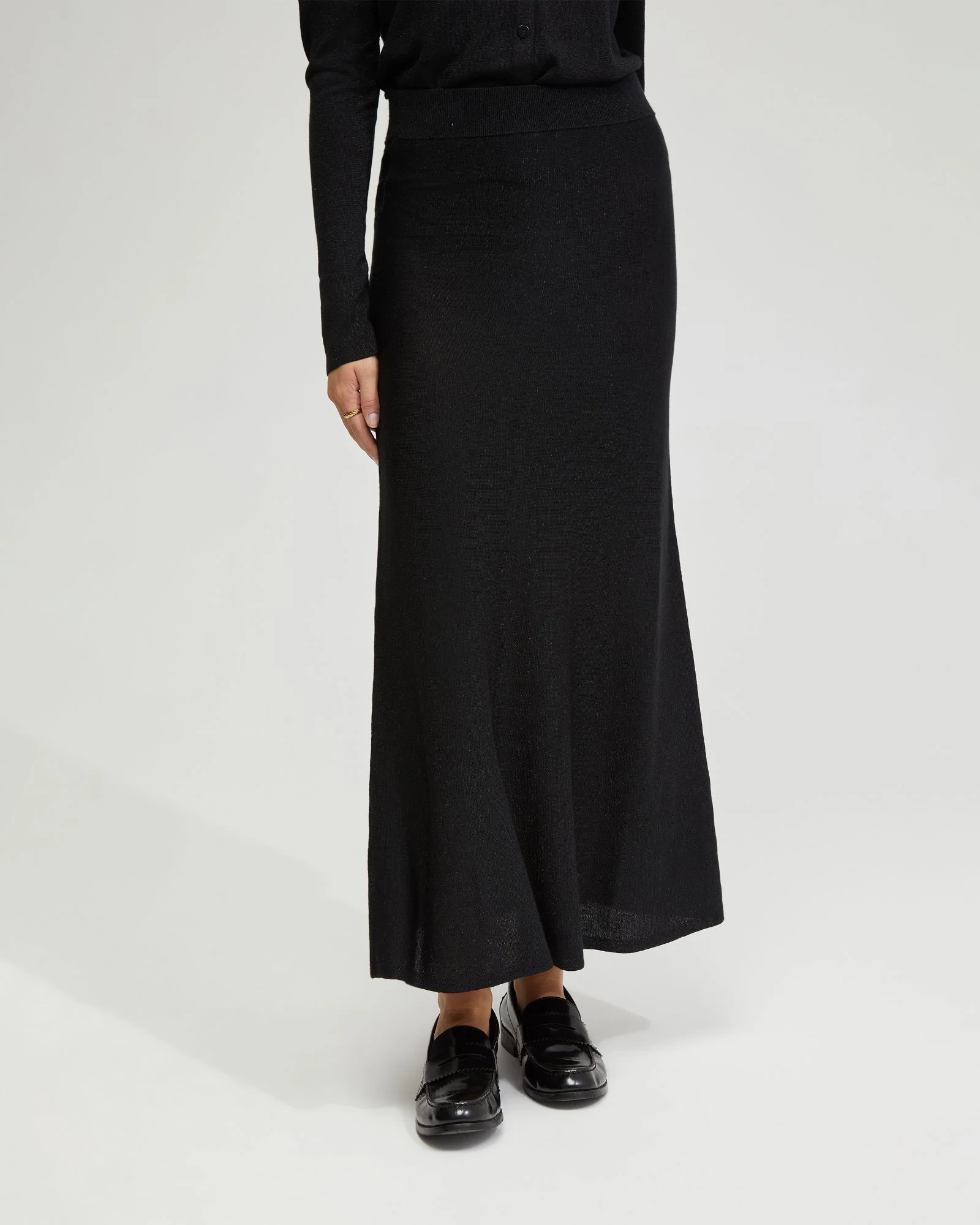 Elke Knitted Metallic Skirt - Image 13