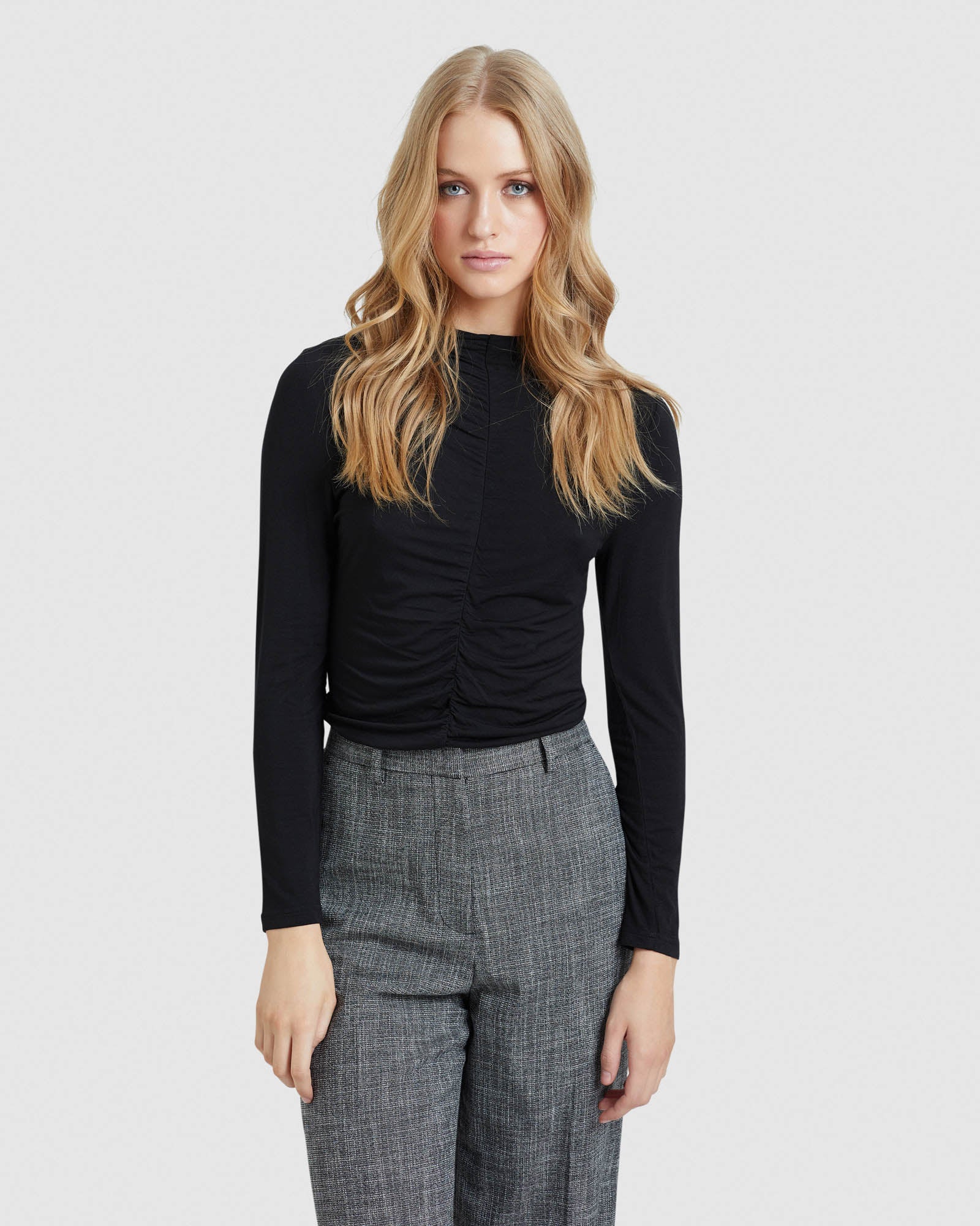 Ellie Long Sleeve T-Shirt - Image 8