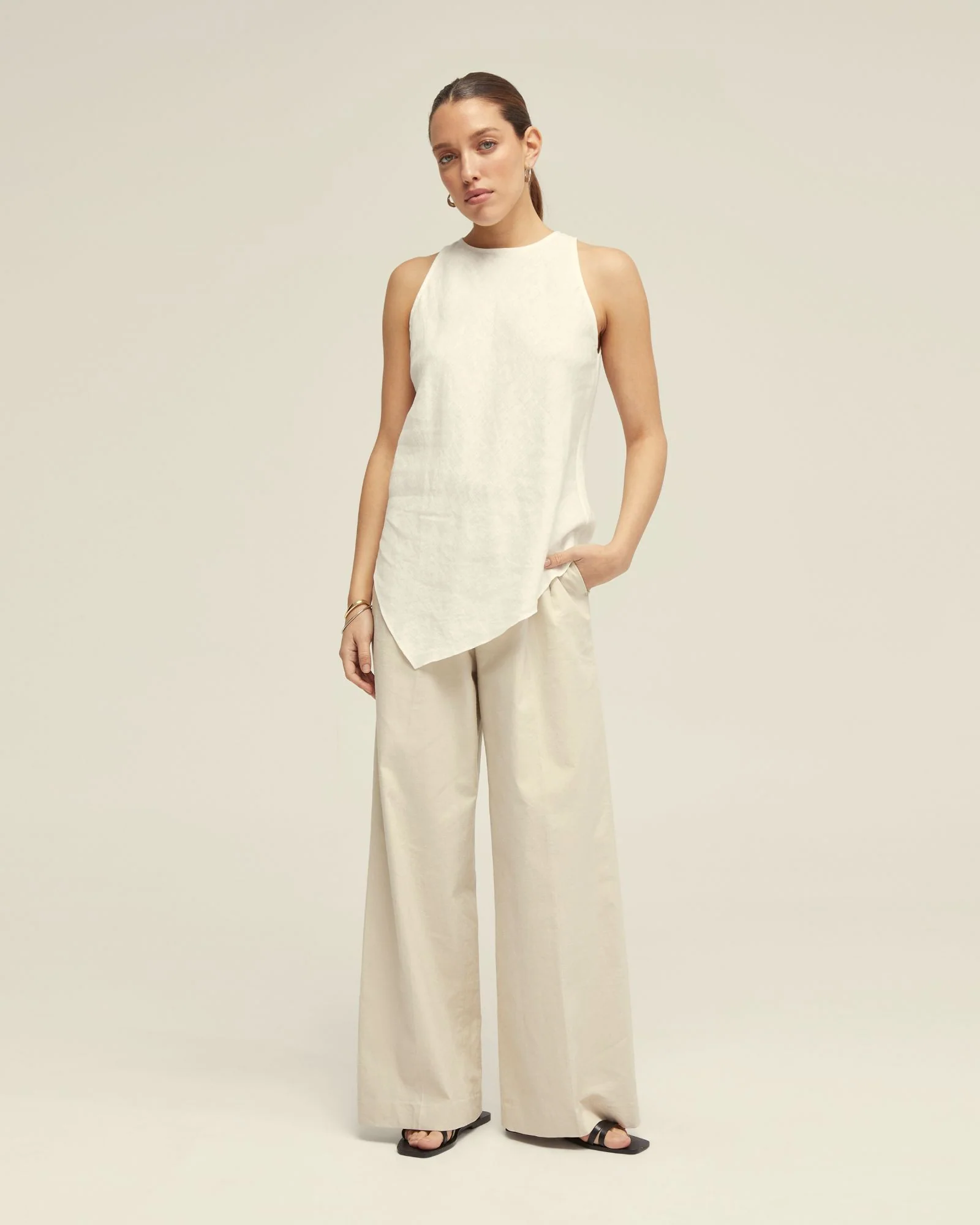 Elouise Linen Top - Image 11