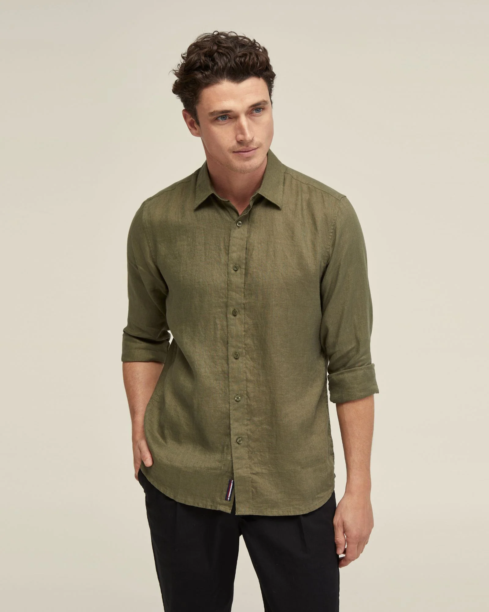 Fergus Pure Linen Shirt - Image 11