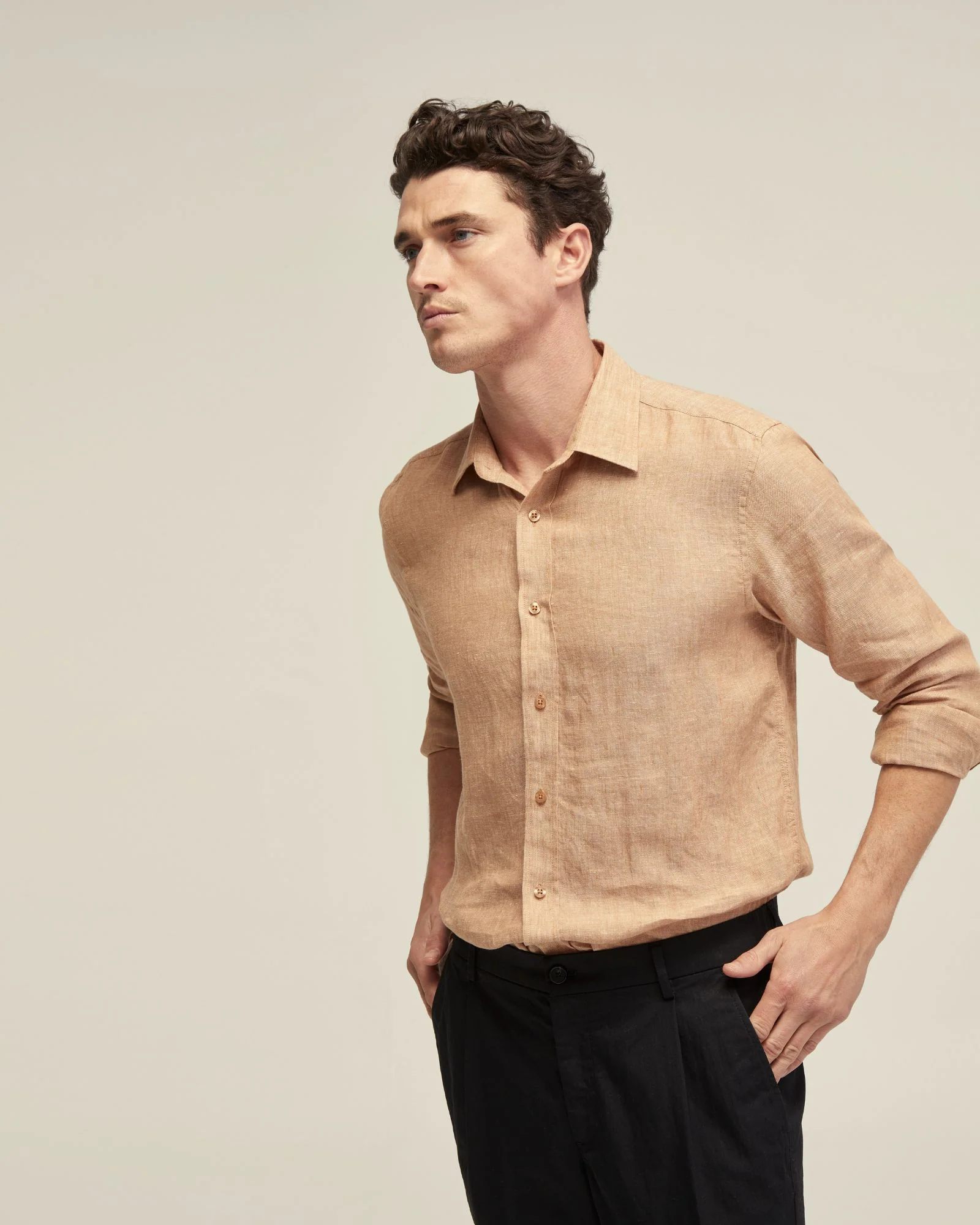 Fergus Pure Linen Shirt - Image 14
