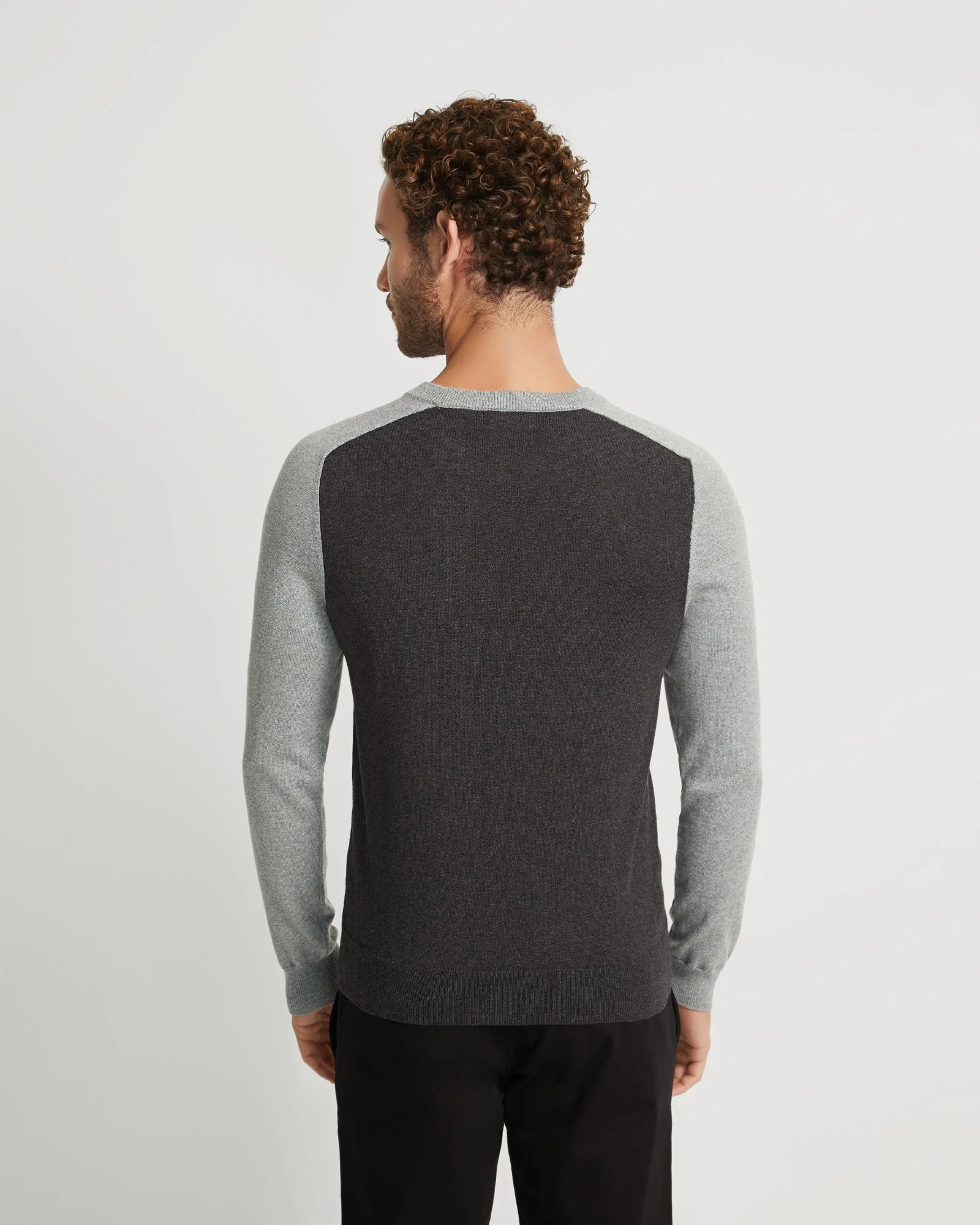 Finn Crew Neck Cashmere Blend Top - Image 9
