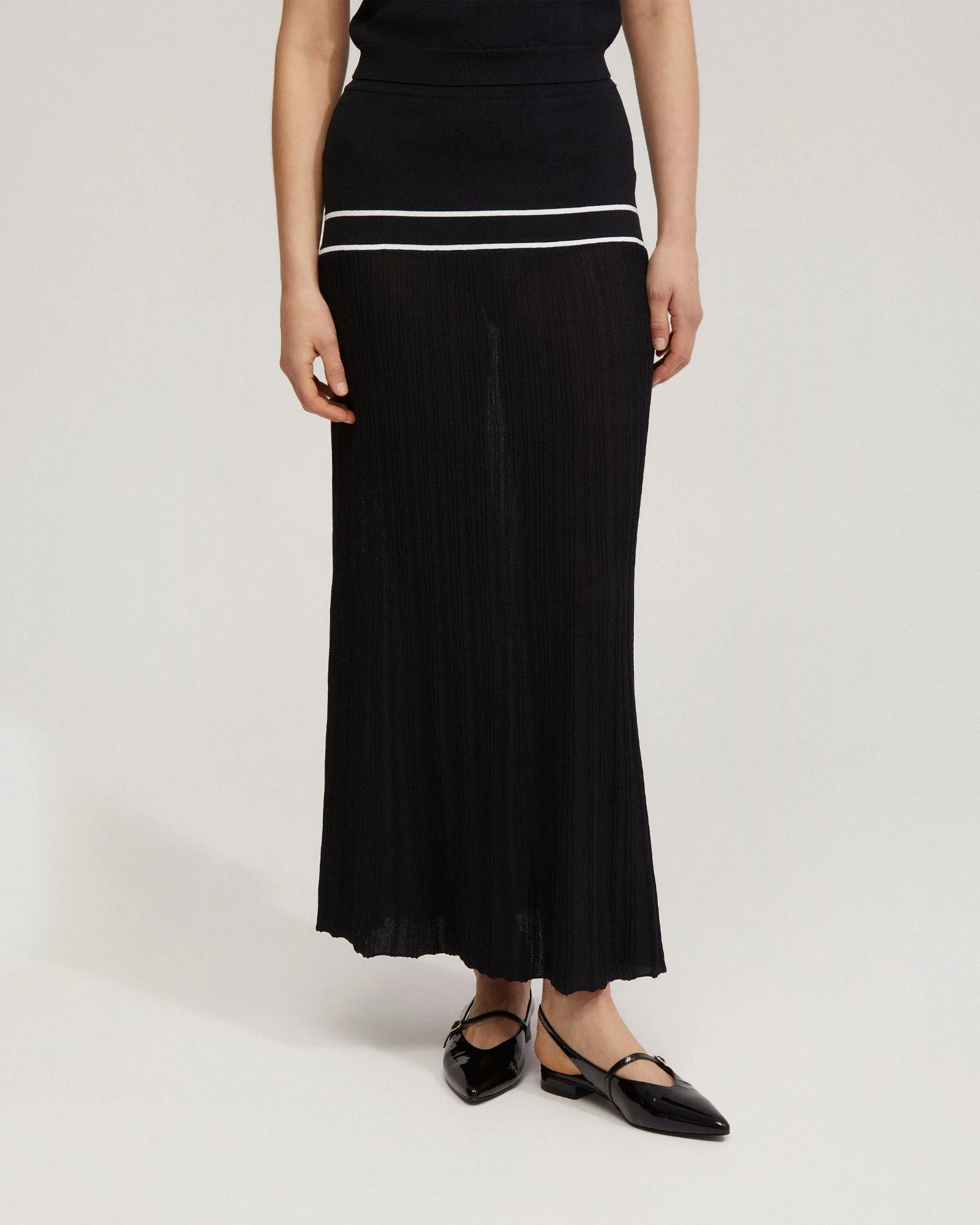 Georgina Knitted Skirt - Image 7