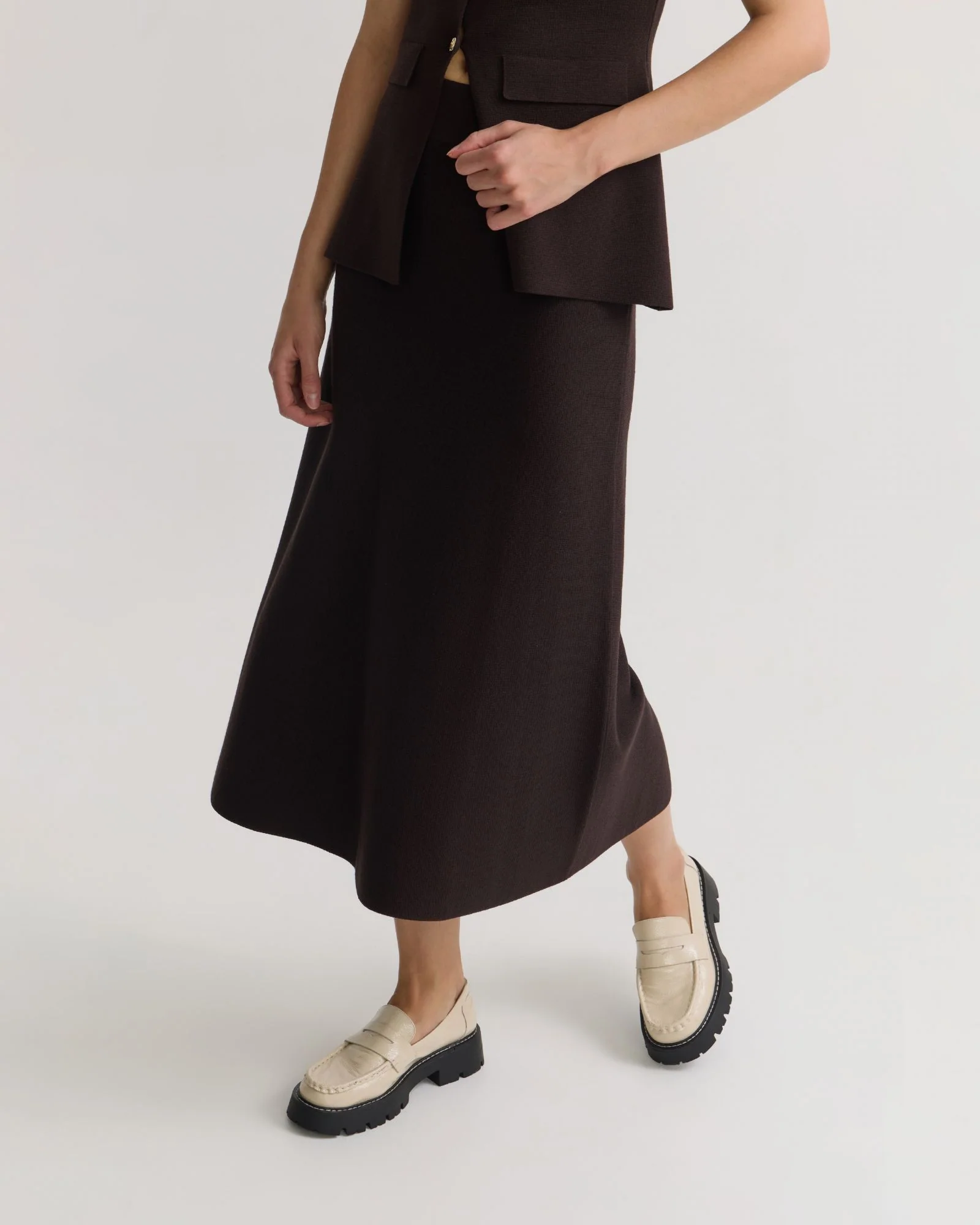 Gracie Knitted Midi Skirt - Image 10