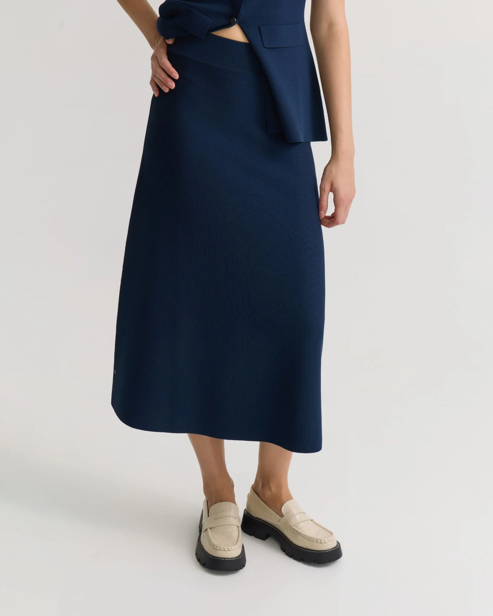 Gracie Knitted Midi Skirt - Image 4