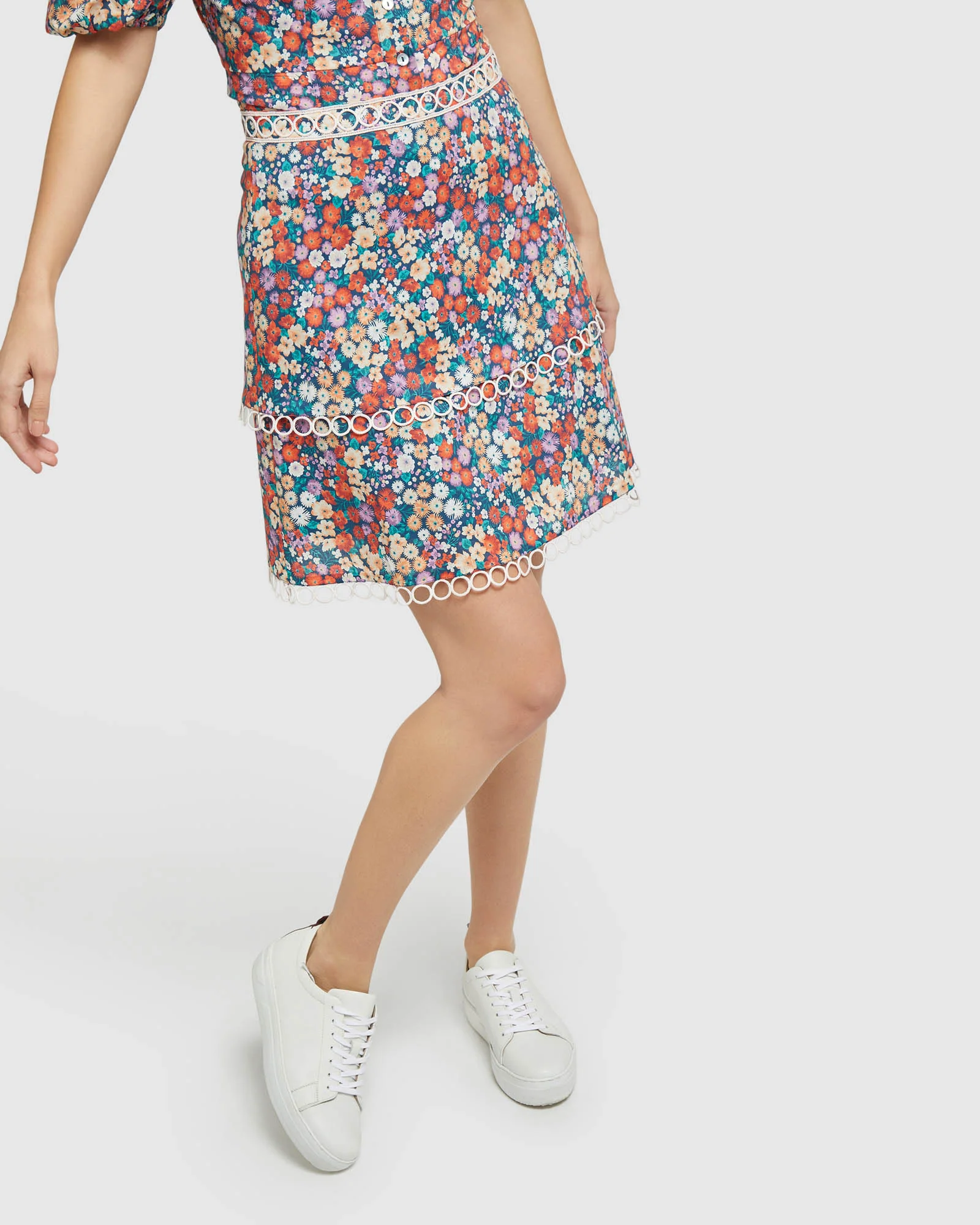 Greta Ditsy Floral Skirt - Image 4