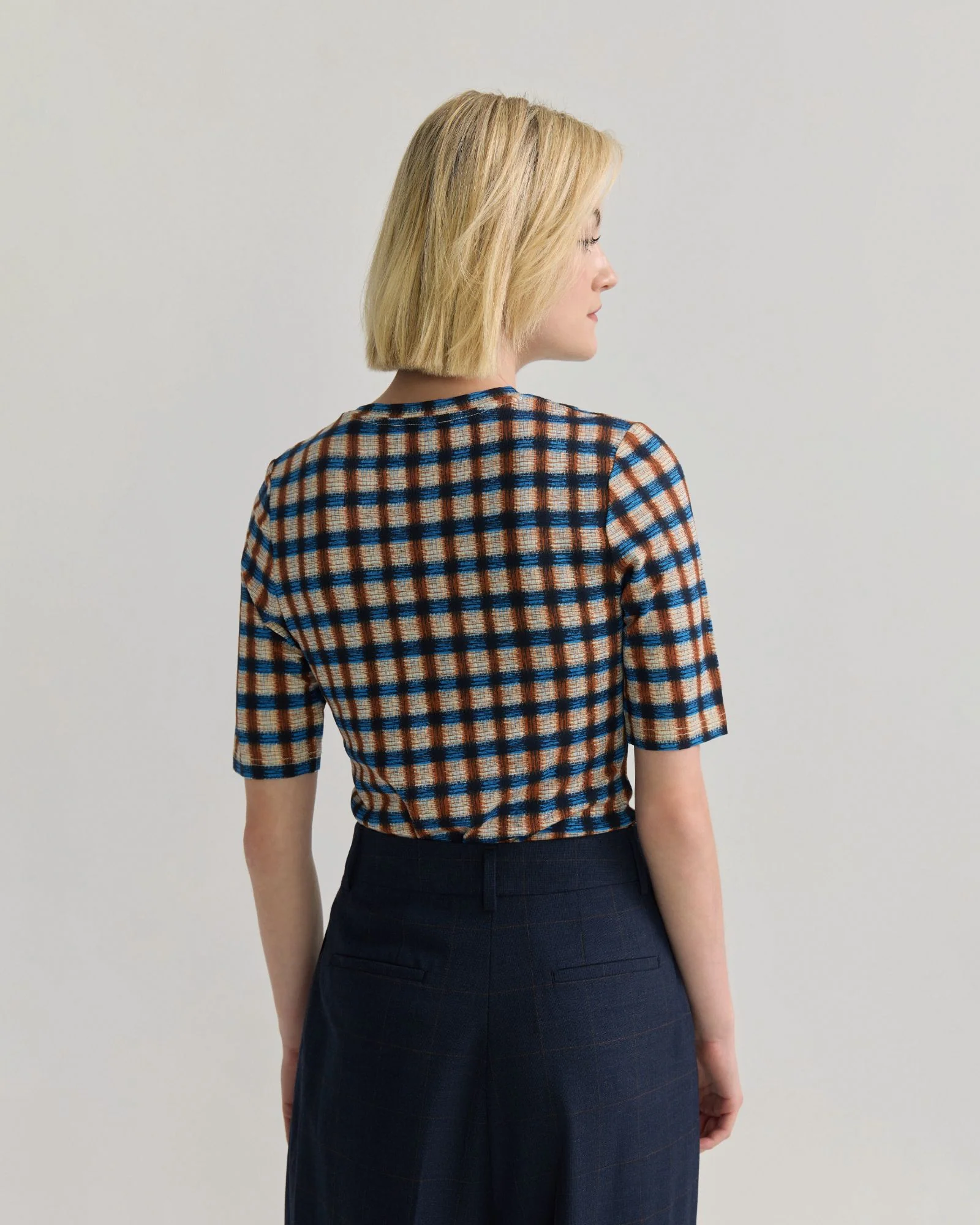 Imogen T-Shirt - Image 3