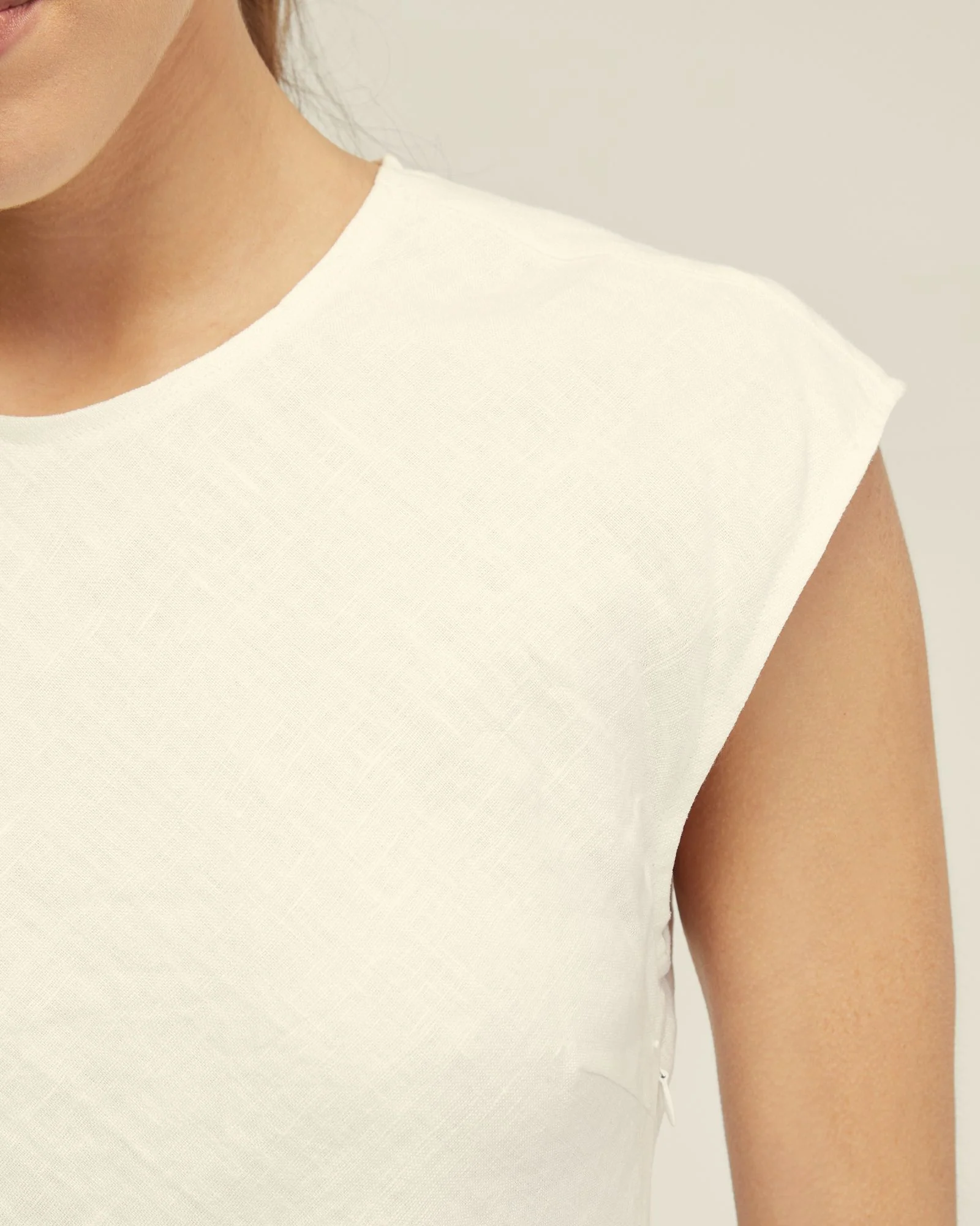 Isabel Linen Dress - Image 12