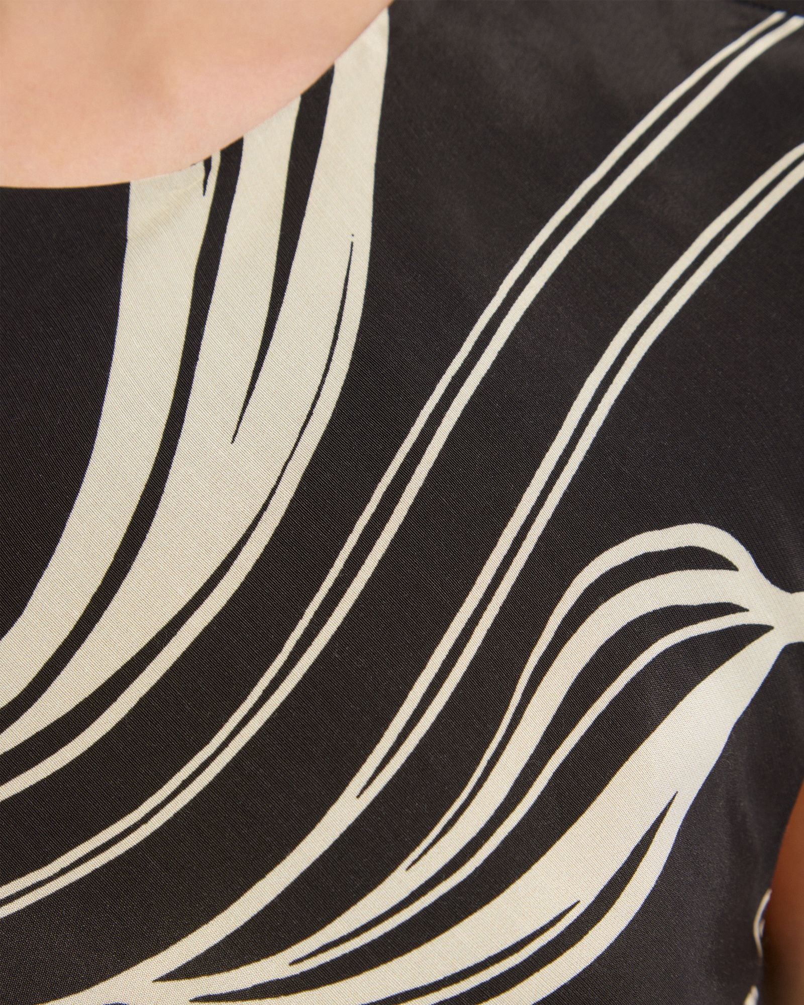 Isabel Printed Dress - Image 6