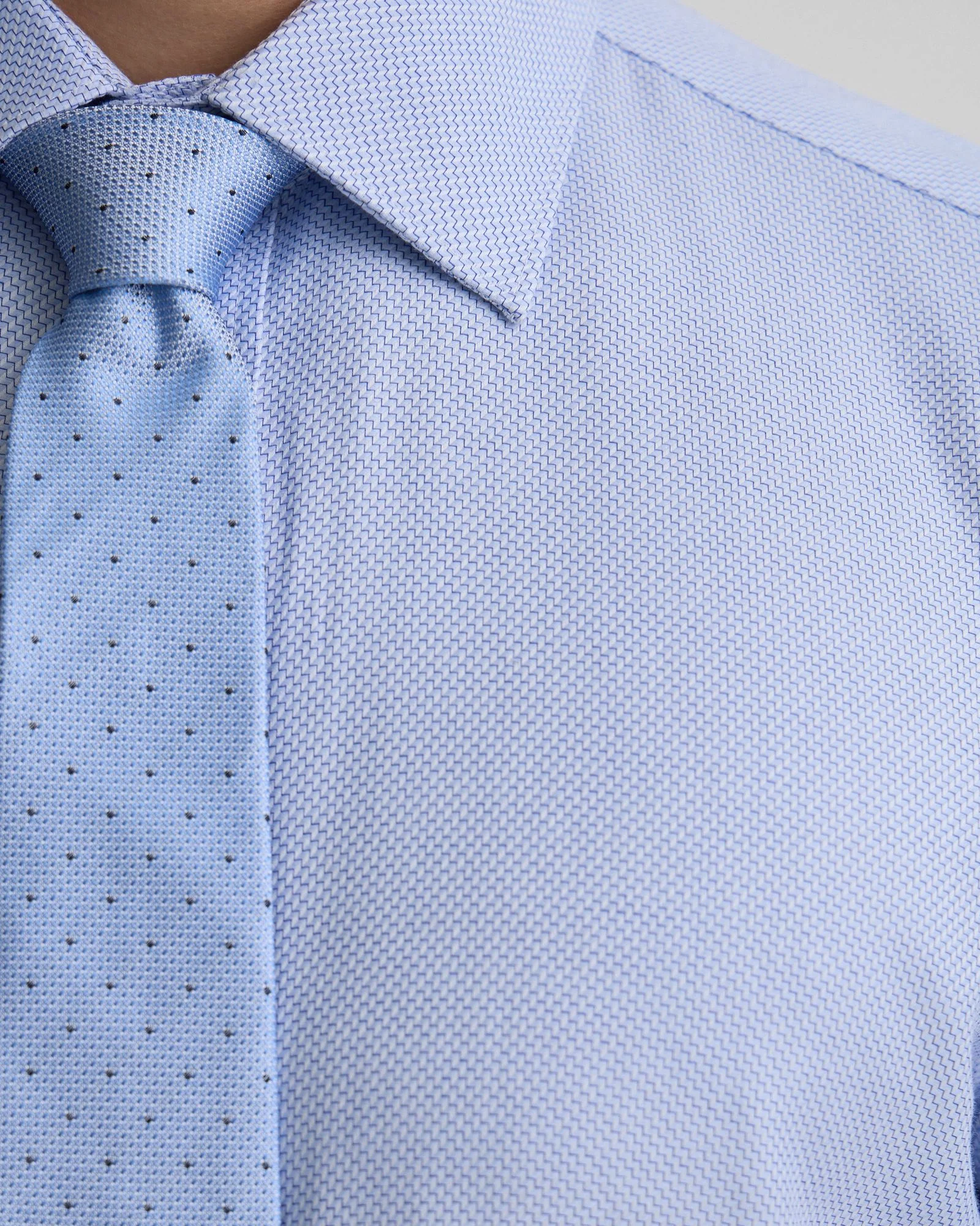 Islington Classic Fit Shirt - Image 6