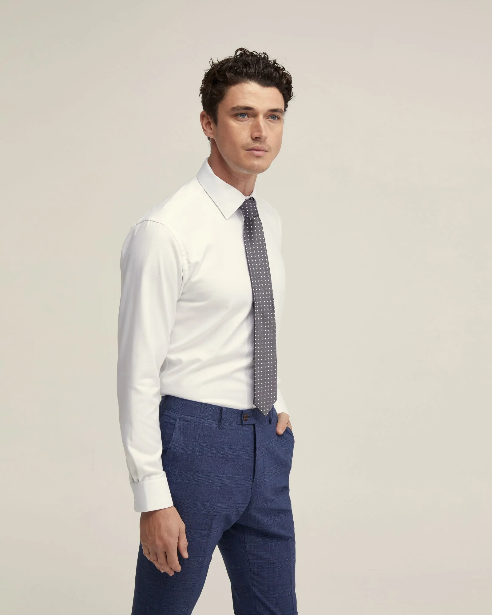 Islington Wrinkle Resist H Shirt - Image 10