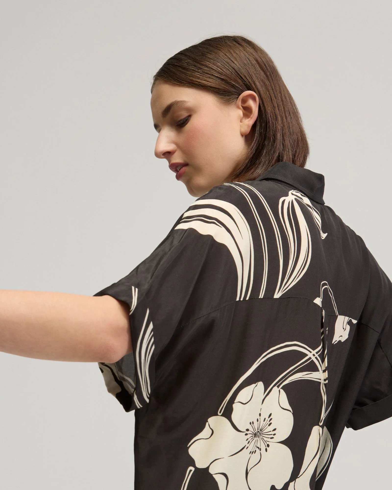Jasmine Printed Shirt - Image 4