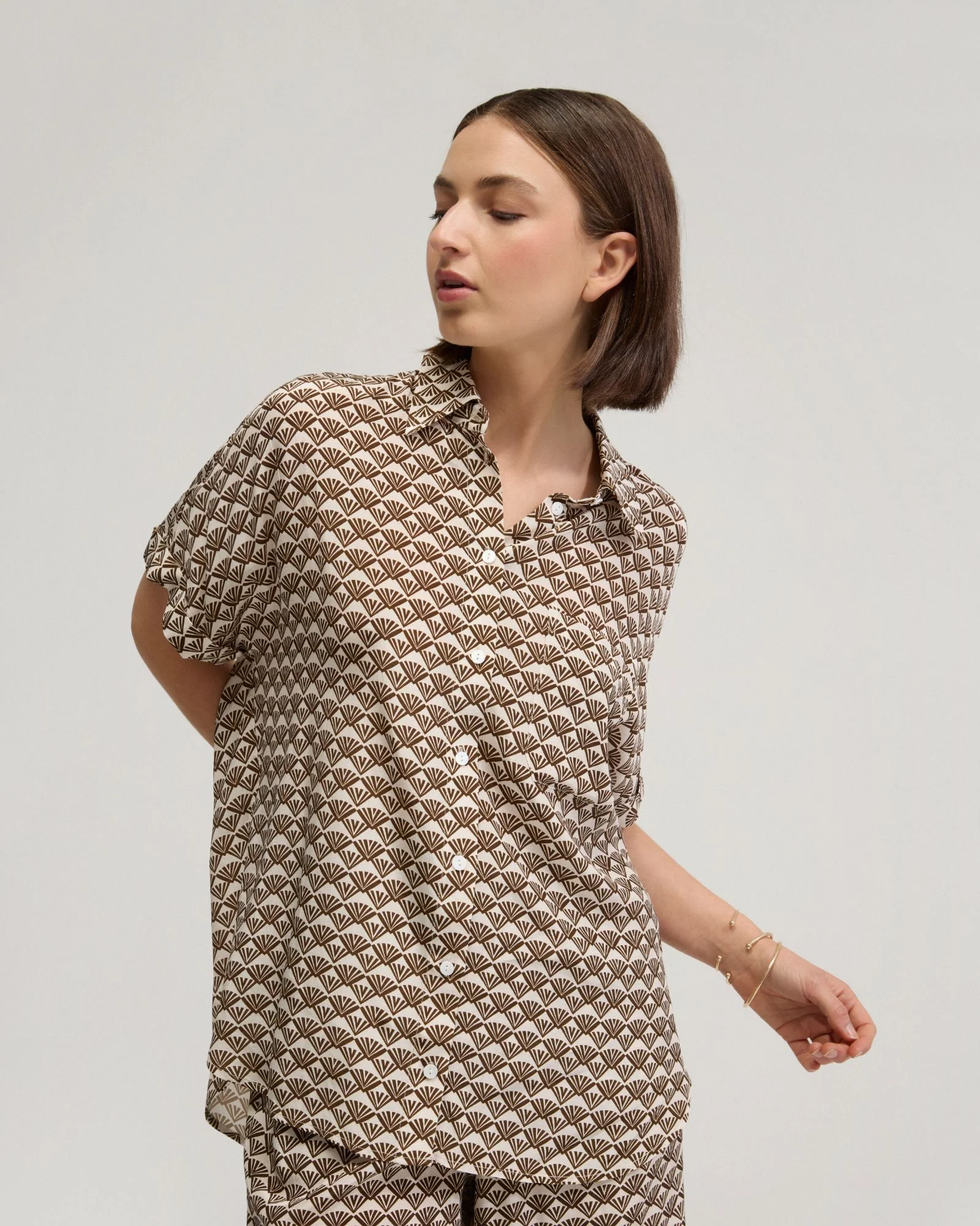 Jasmine Short Sleeve Printed Shirt - Image 4