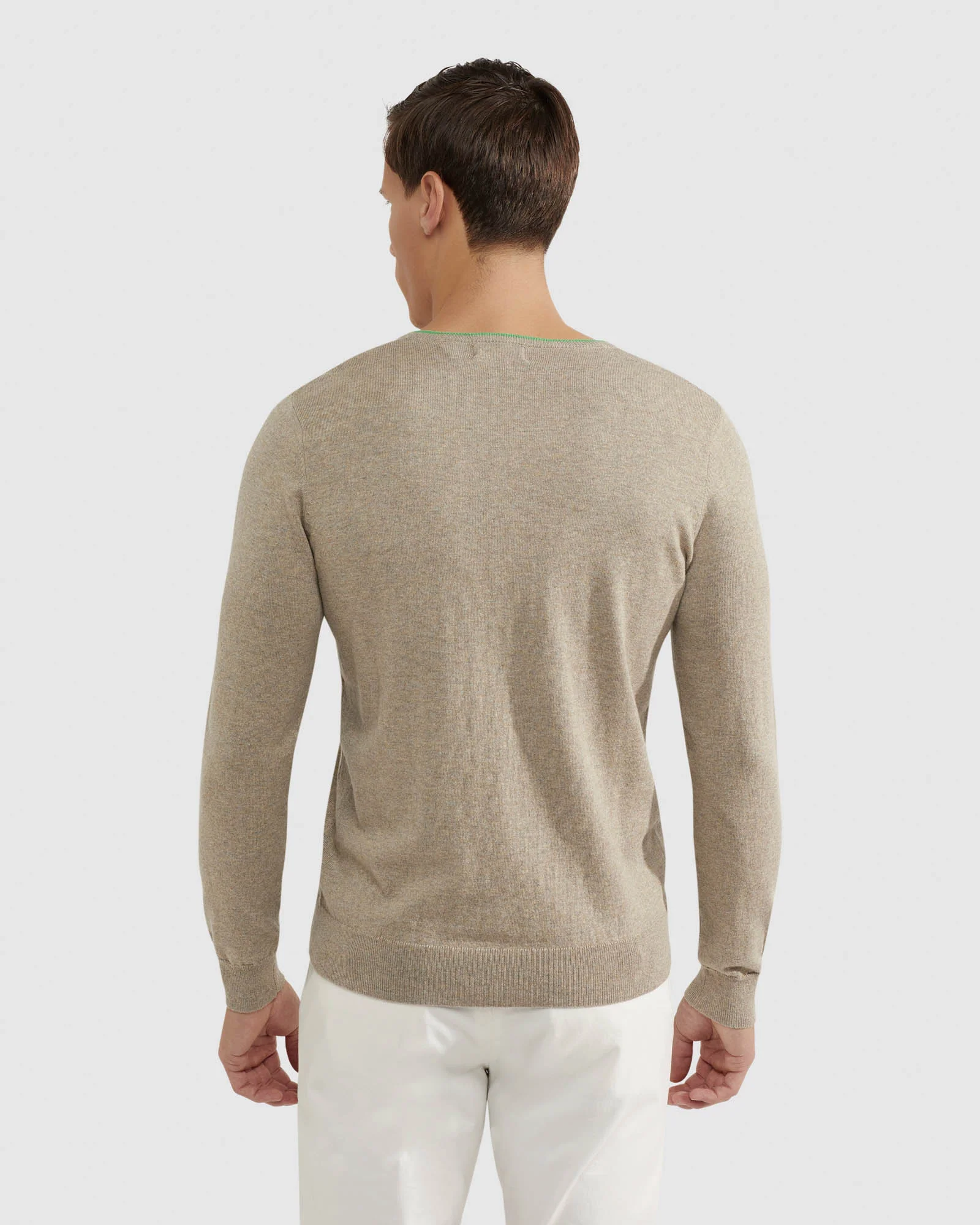 Lenny V Neck Cashmere Blend Pullovr - Image 15