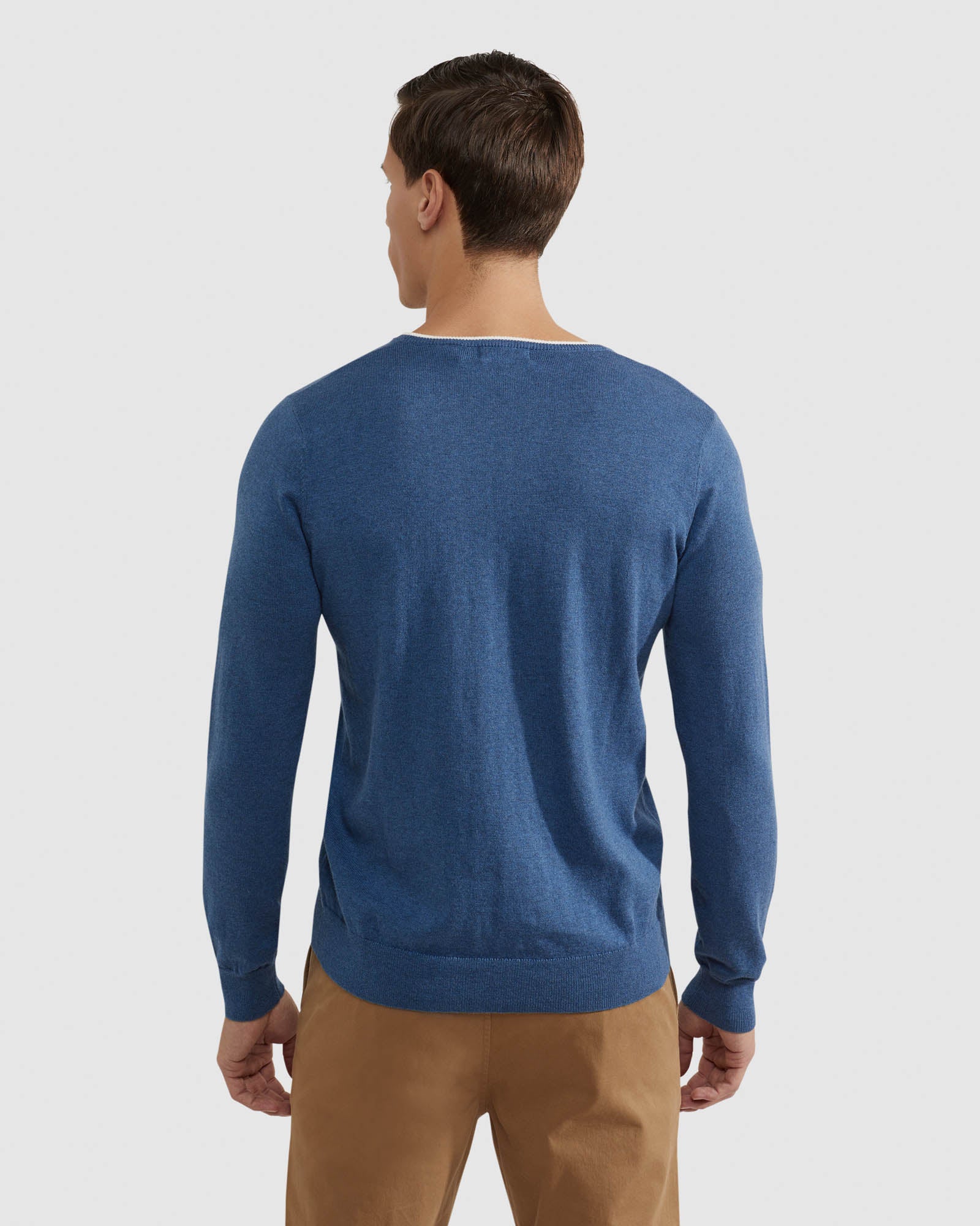 Lenny V Neck Cashmere Blend Pullovr - Image 3