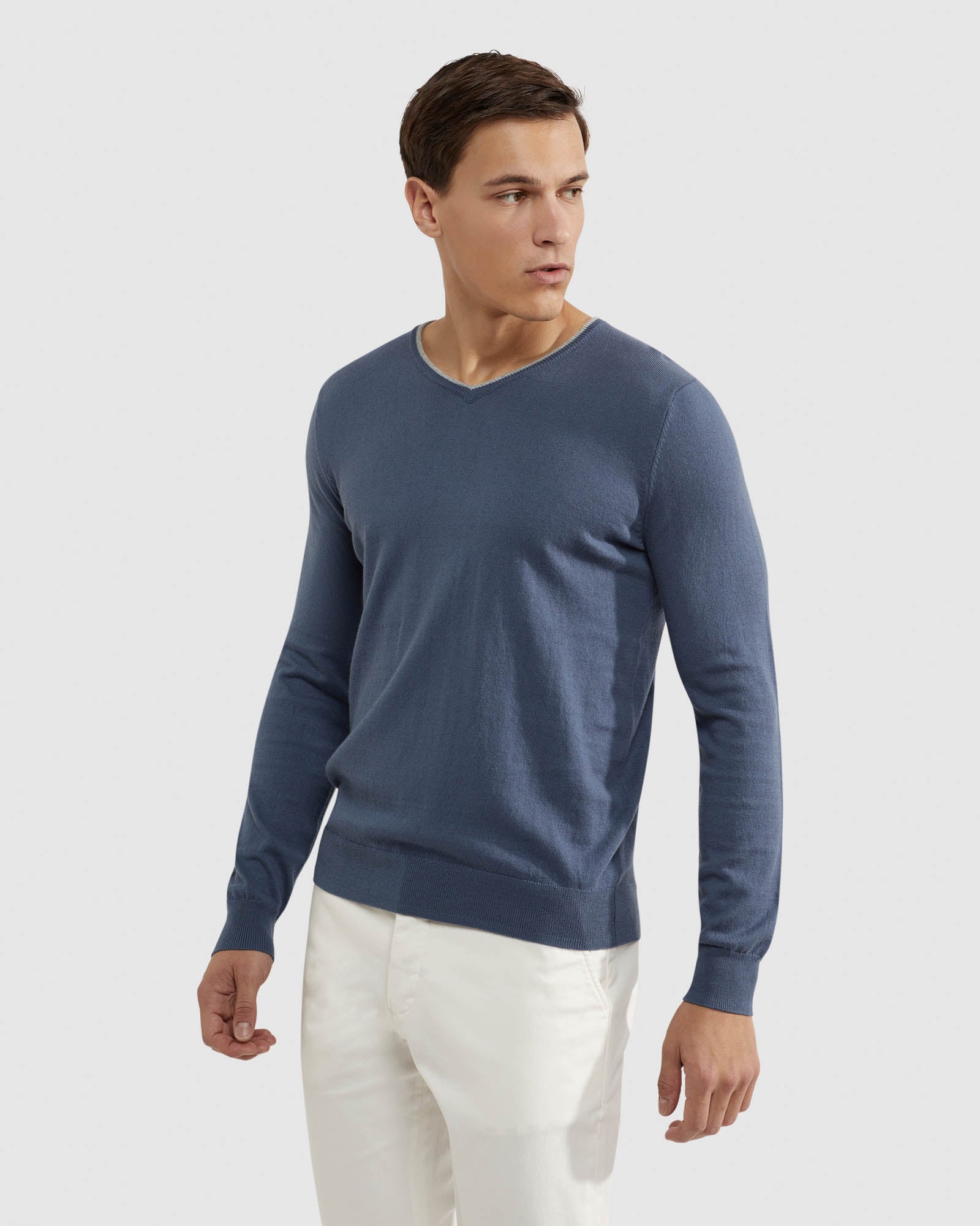 Lenny V Neck Cashmere Blend Pullovr - Image 8
