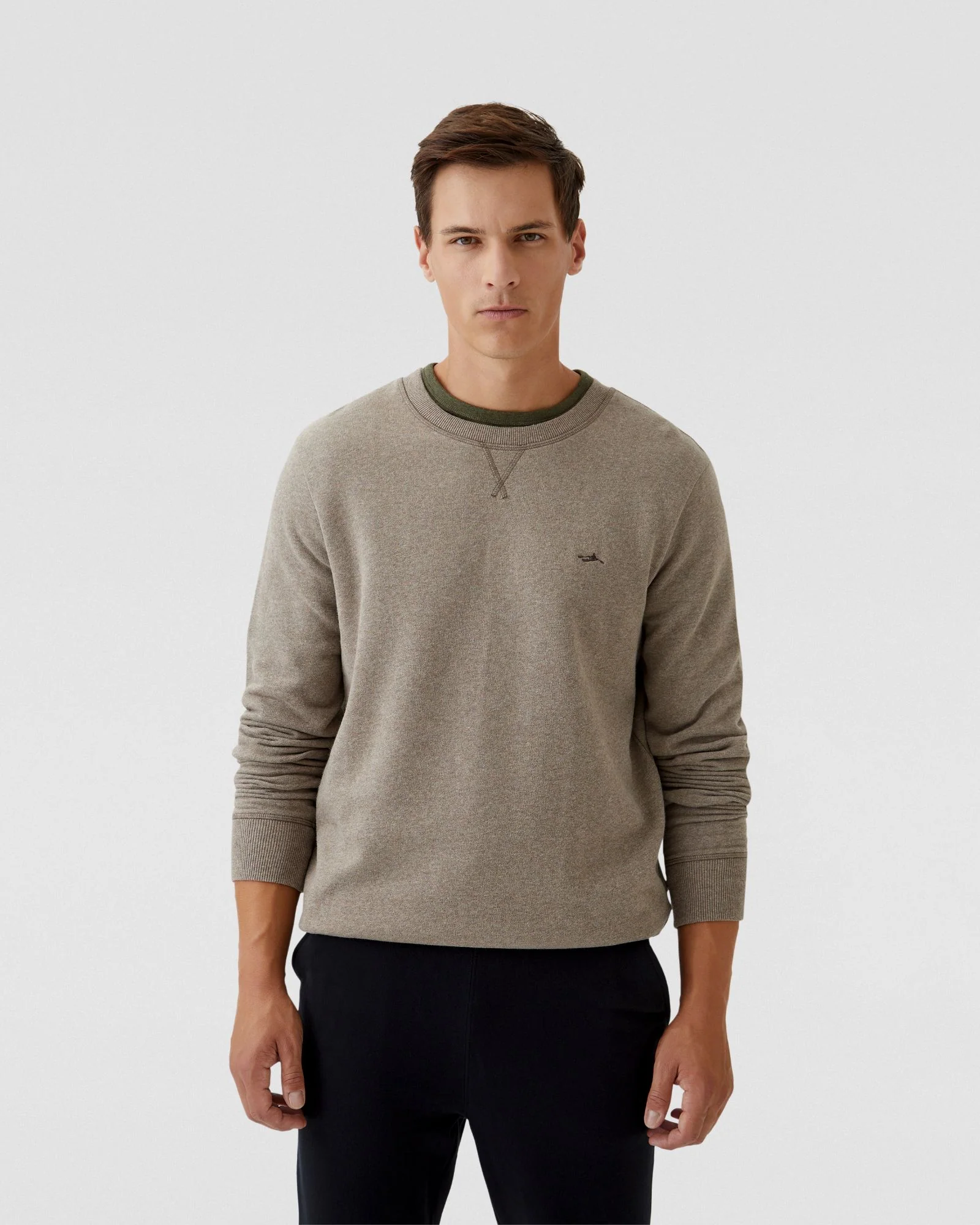 Leo Organic Cotton Sweatshirt - Image 25