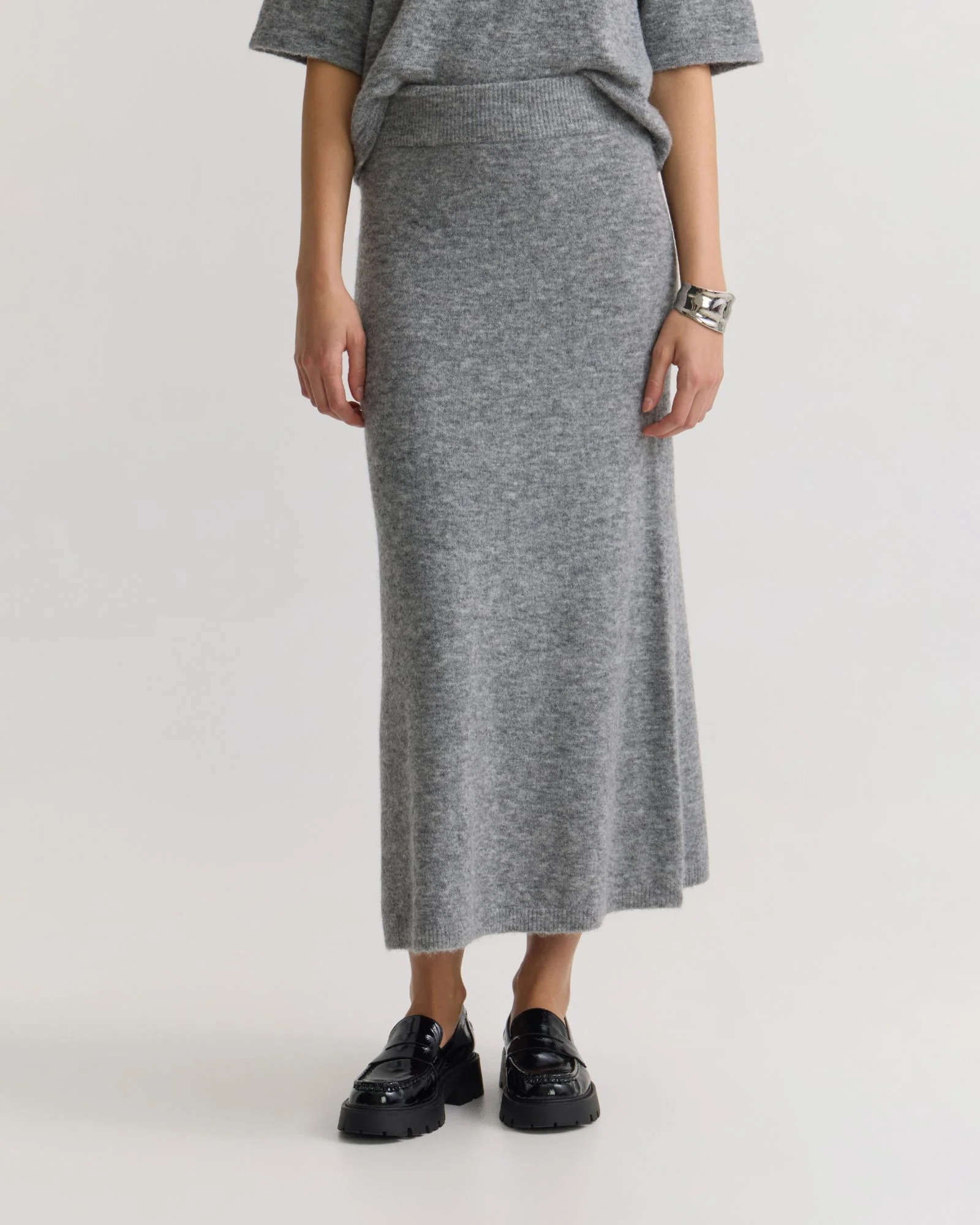 Lisa Alpaca Blend Skirt - Image 11
