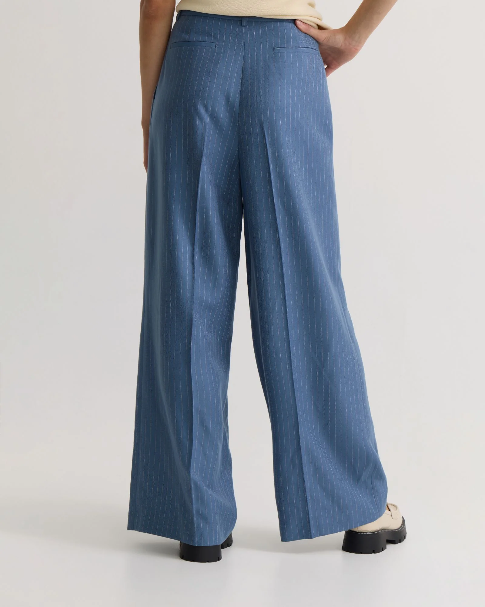 Lola High Waist Trouser - Image 3