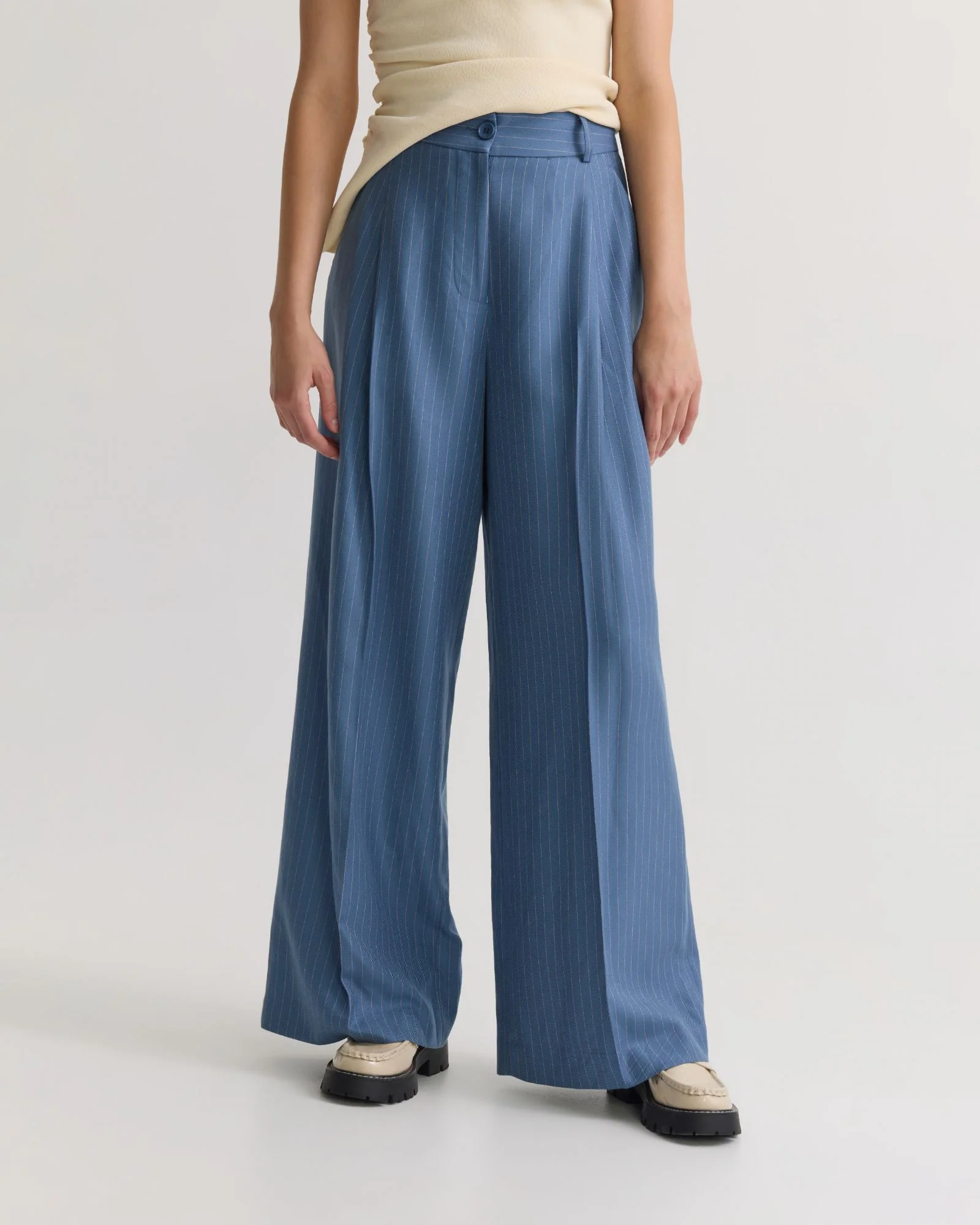 Lola High Waist Trouser - Image 5