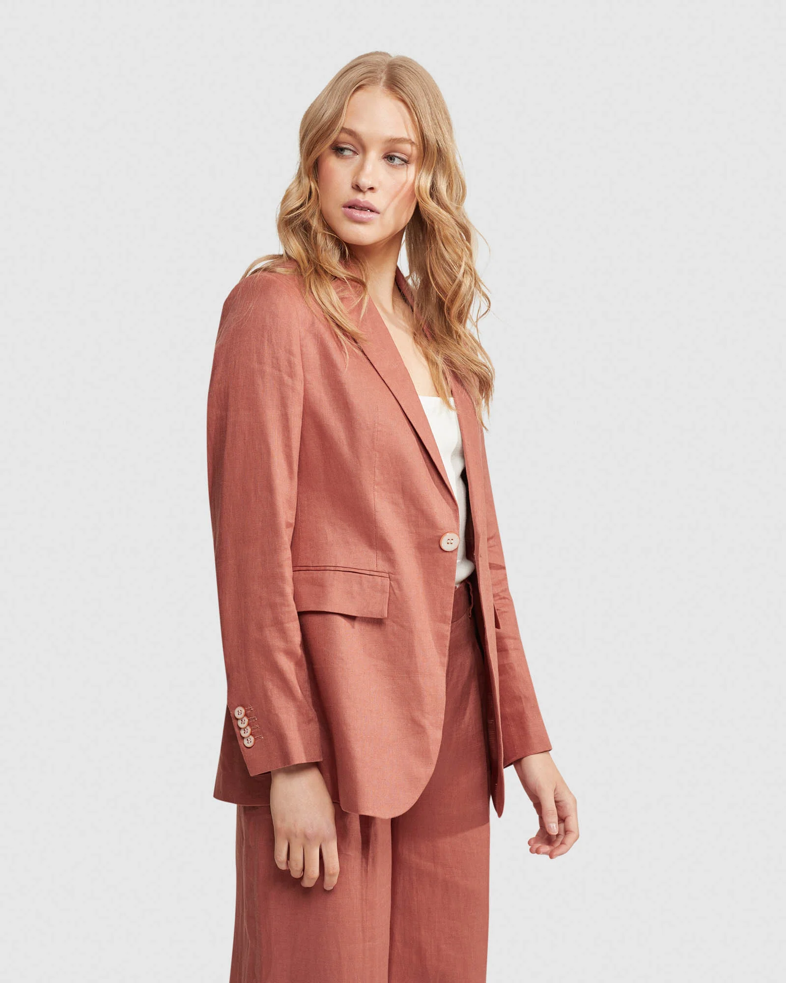Lola Linen Jacket - Image 2